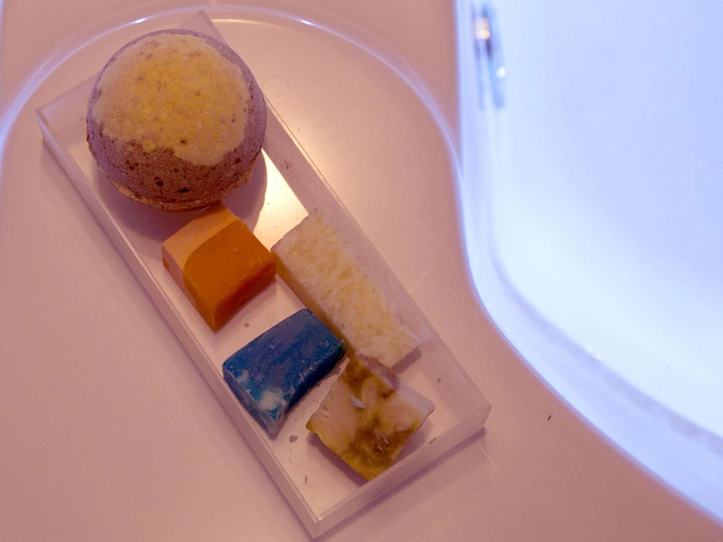 Bathroom in Piccolo di Piazza di Spagna Suites