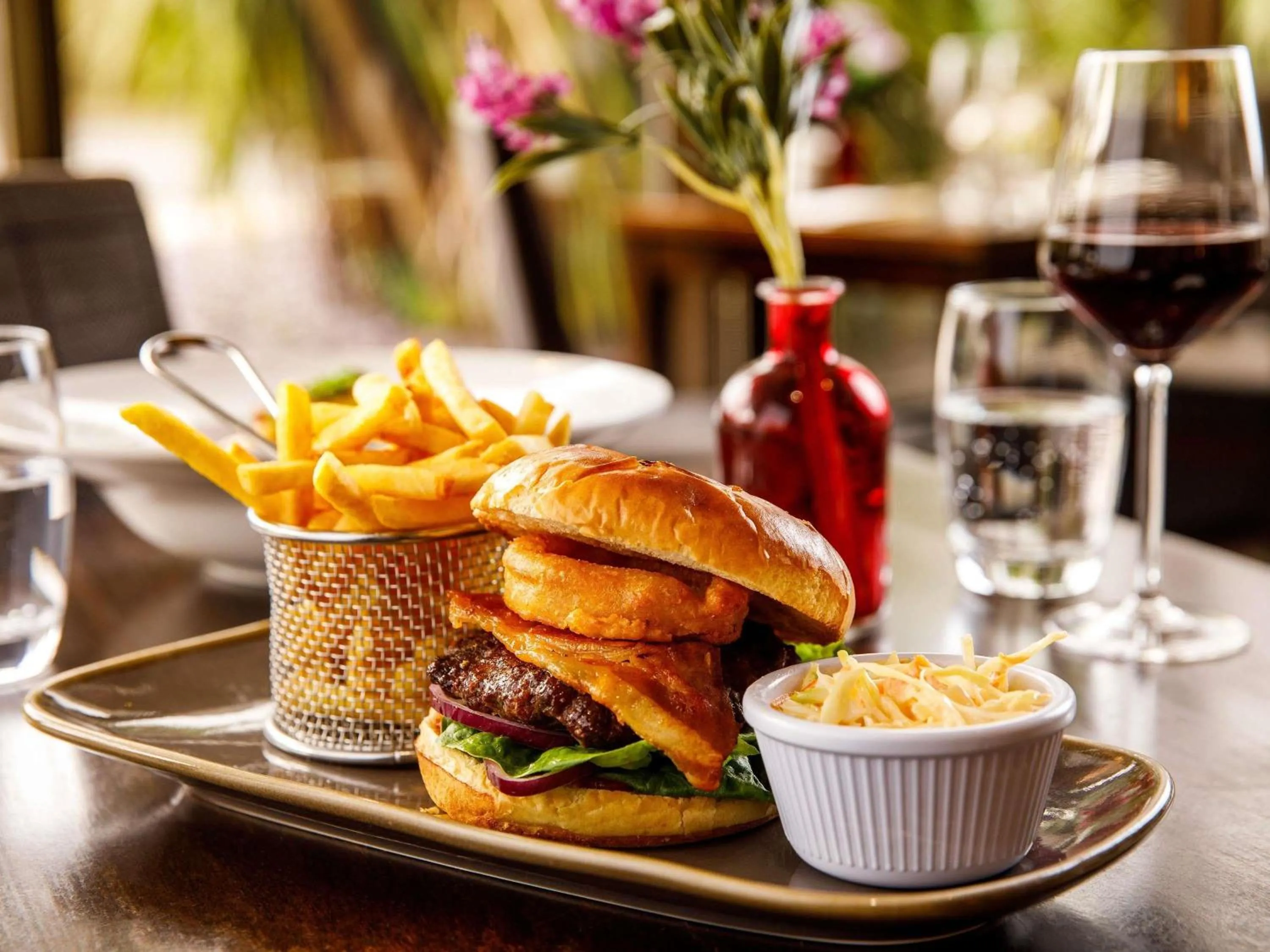 Restaurant/places to eat in Mercure Telford Centre Hotel