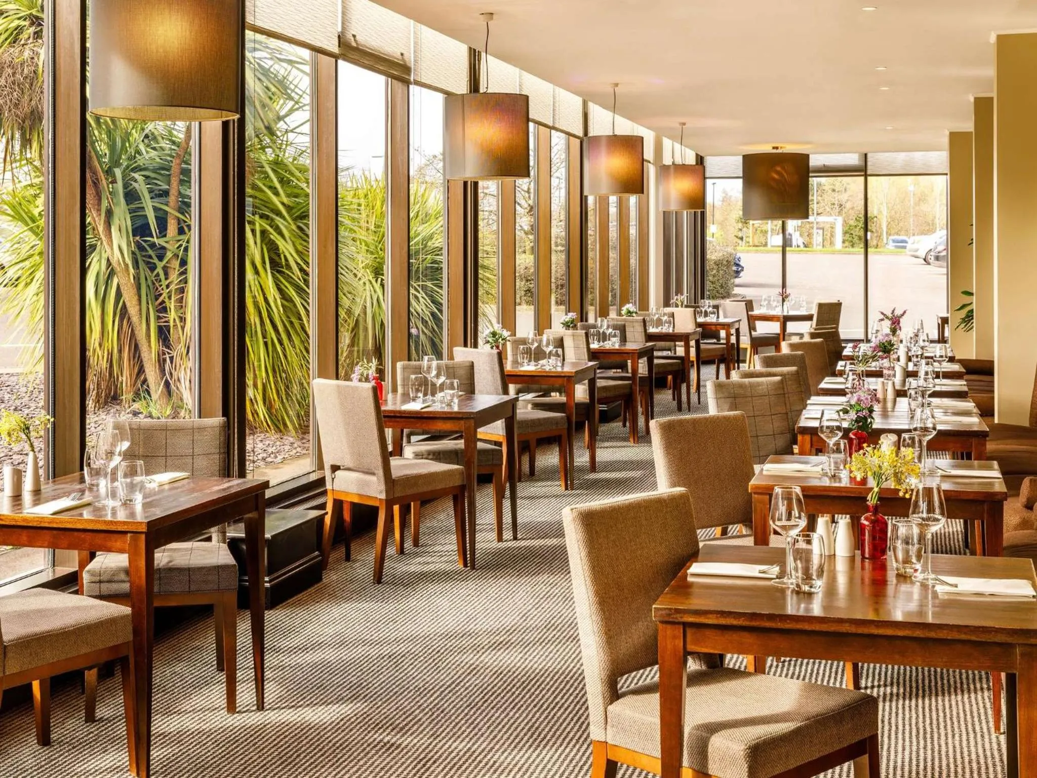 Restaurant/places to eat in Mercure Telford Centre Hotel