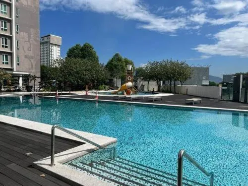 Pool view in Ipoh D Festivo Suites 6-10pax 10mins to Sunway Tambun by IWH