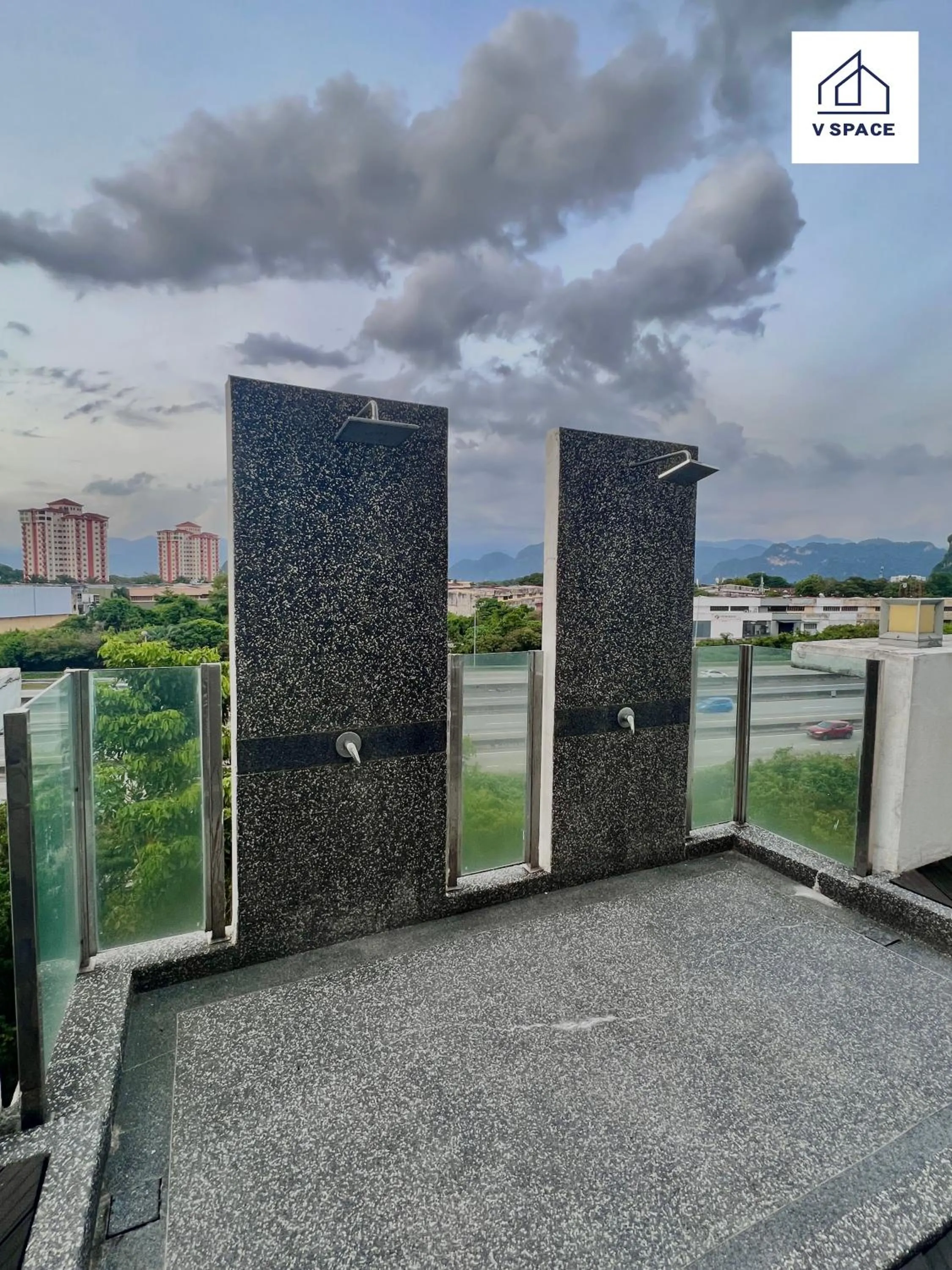 Property building in Ipoh D Festivo Suites 6-10pax 10mins to Sunway Tambun by IWH