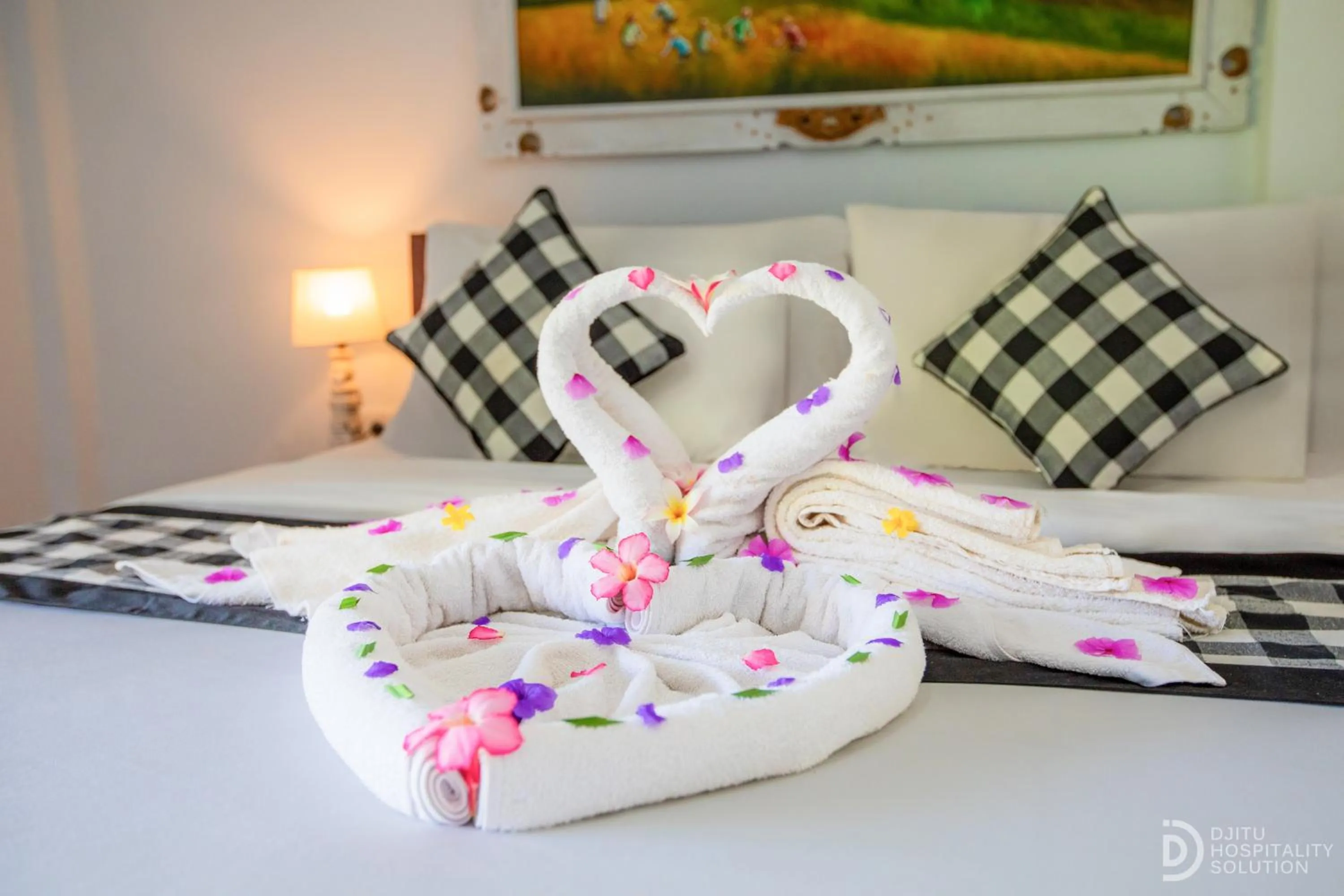 Bed in Tinggian Hill Retreat