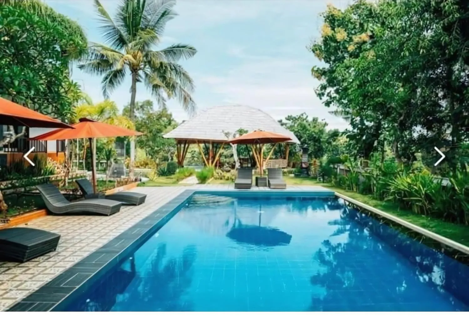 Property building in Tinggian Hill Retreat