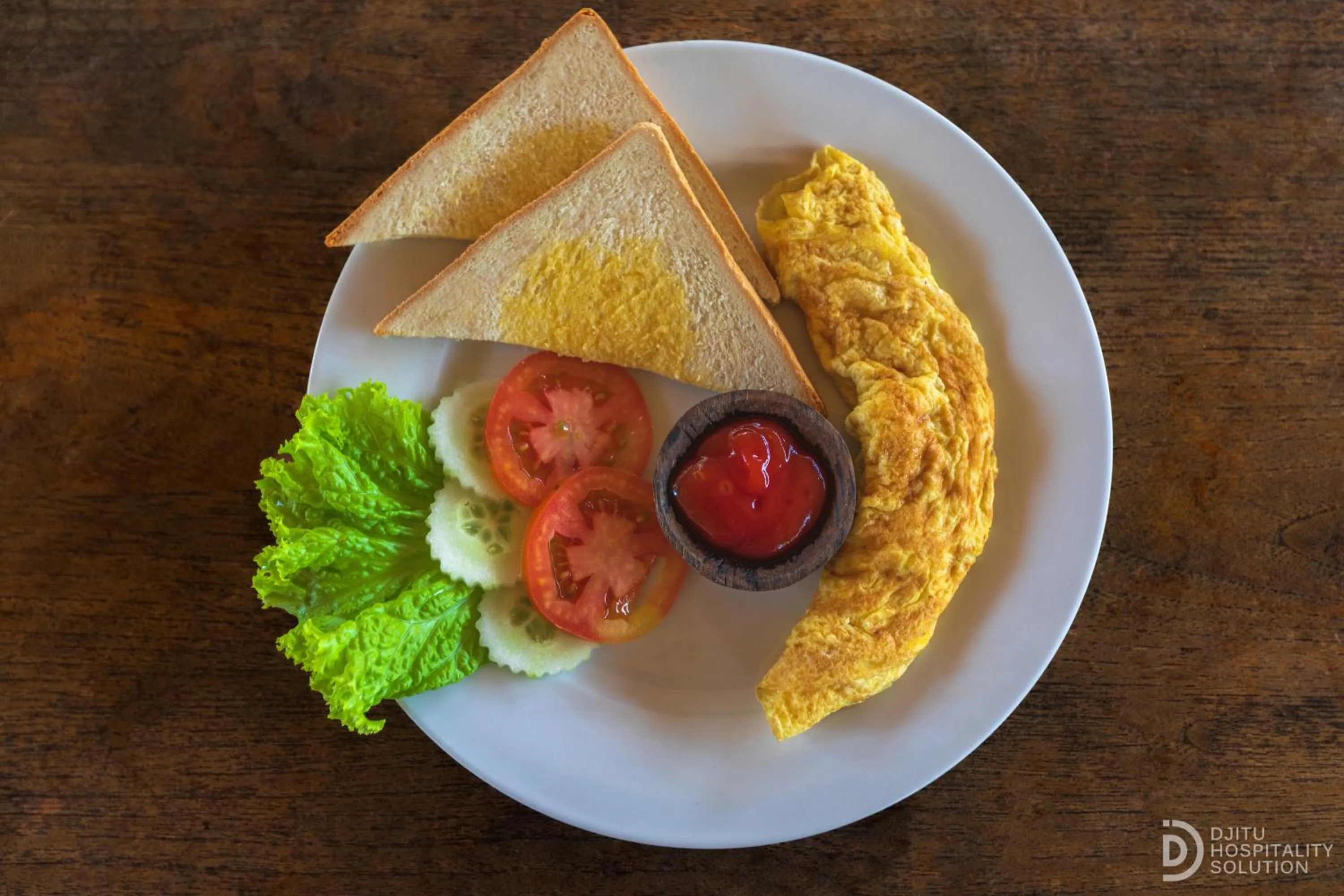 Food in Tinggian Hill Retreat