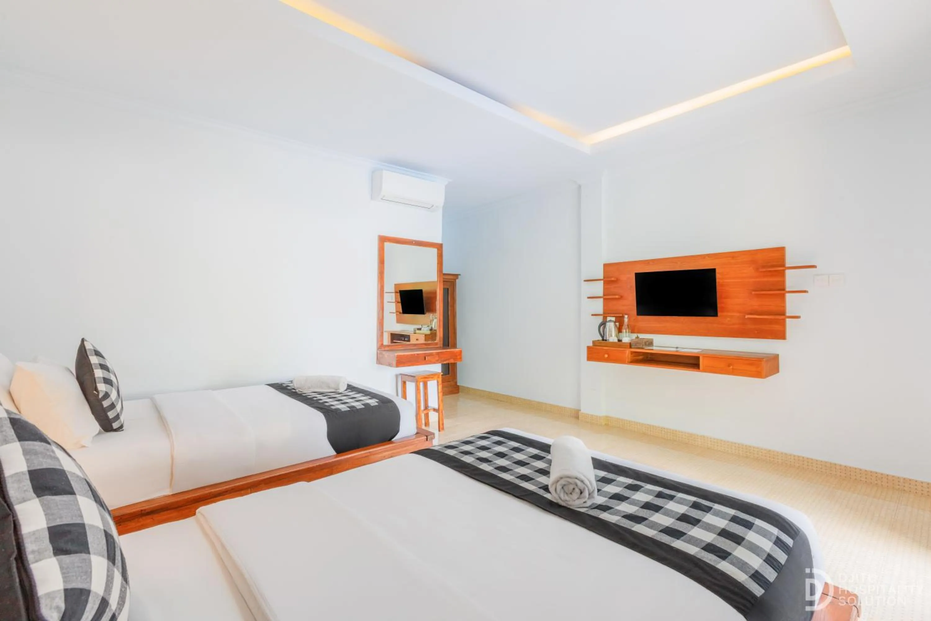 Bed in Tinggian Hill Retreat