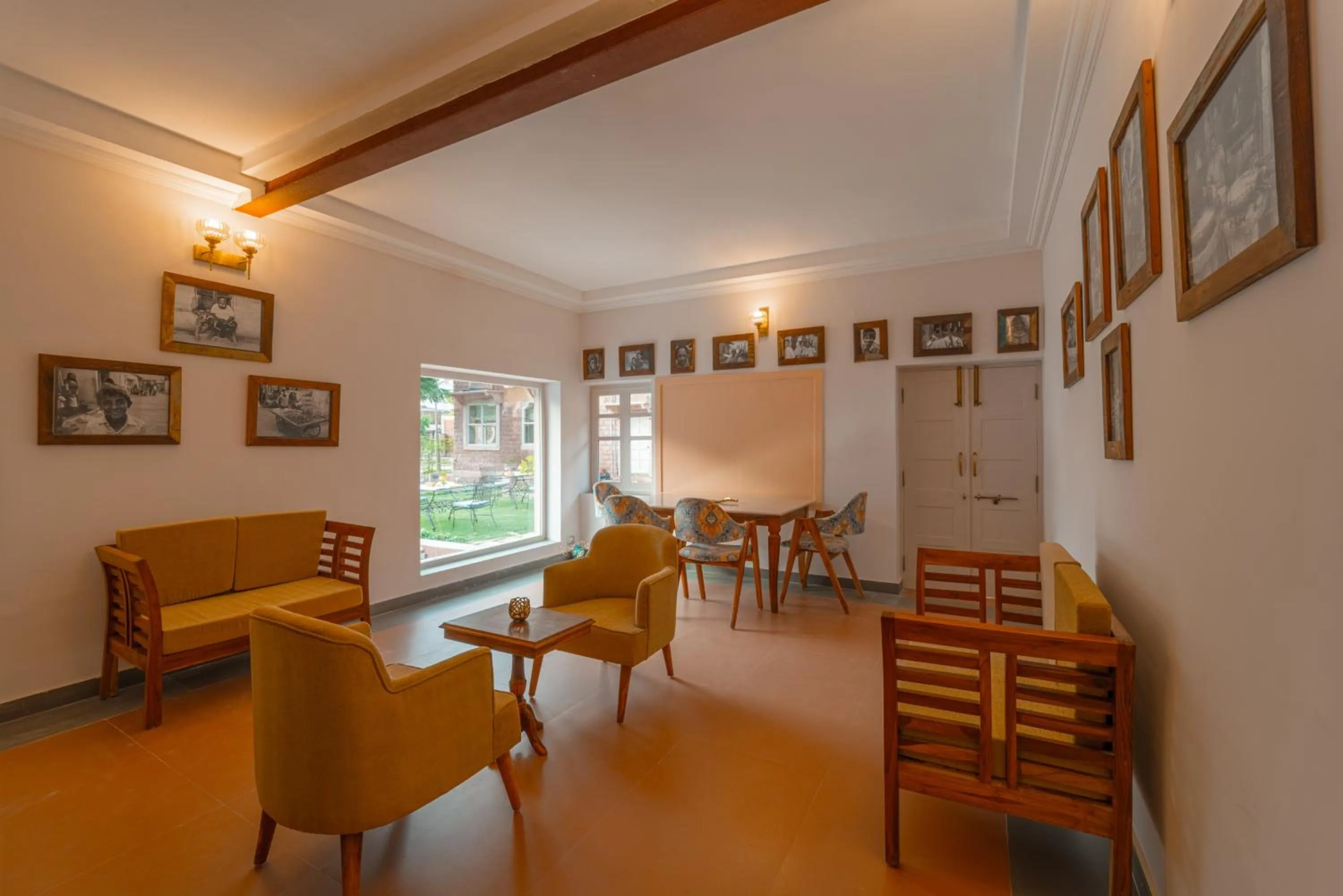 Lounge or bar in Tree Of Life Bhadrajun House, Jodhpur