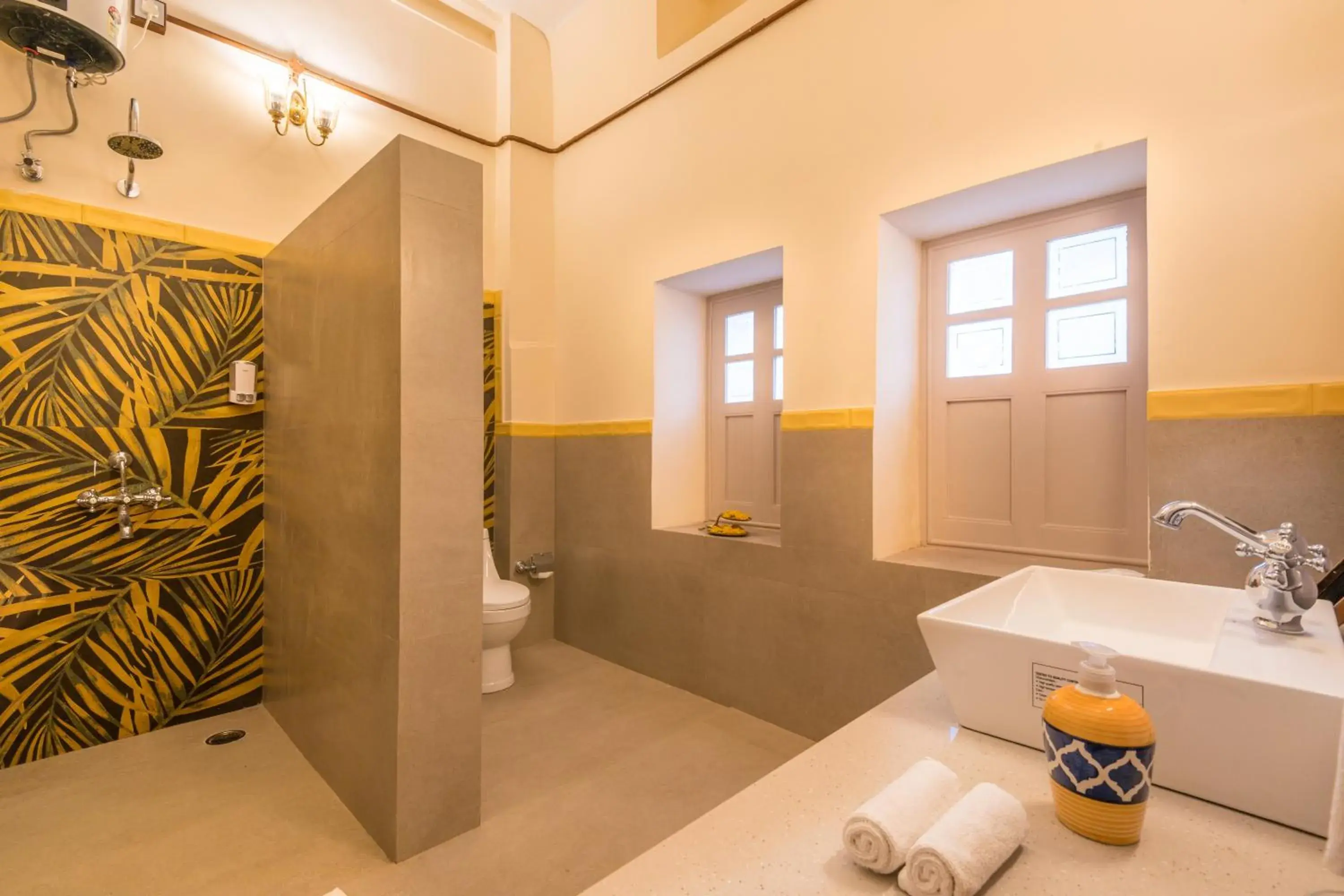 Bathroom in Tree Of Life Bhadrajun House, Jodhpur Bathroom in Tree Of Life Bhadrajun House, Jodhpur