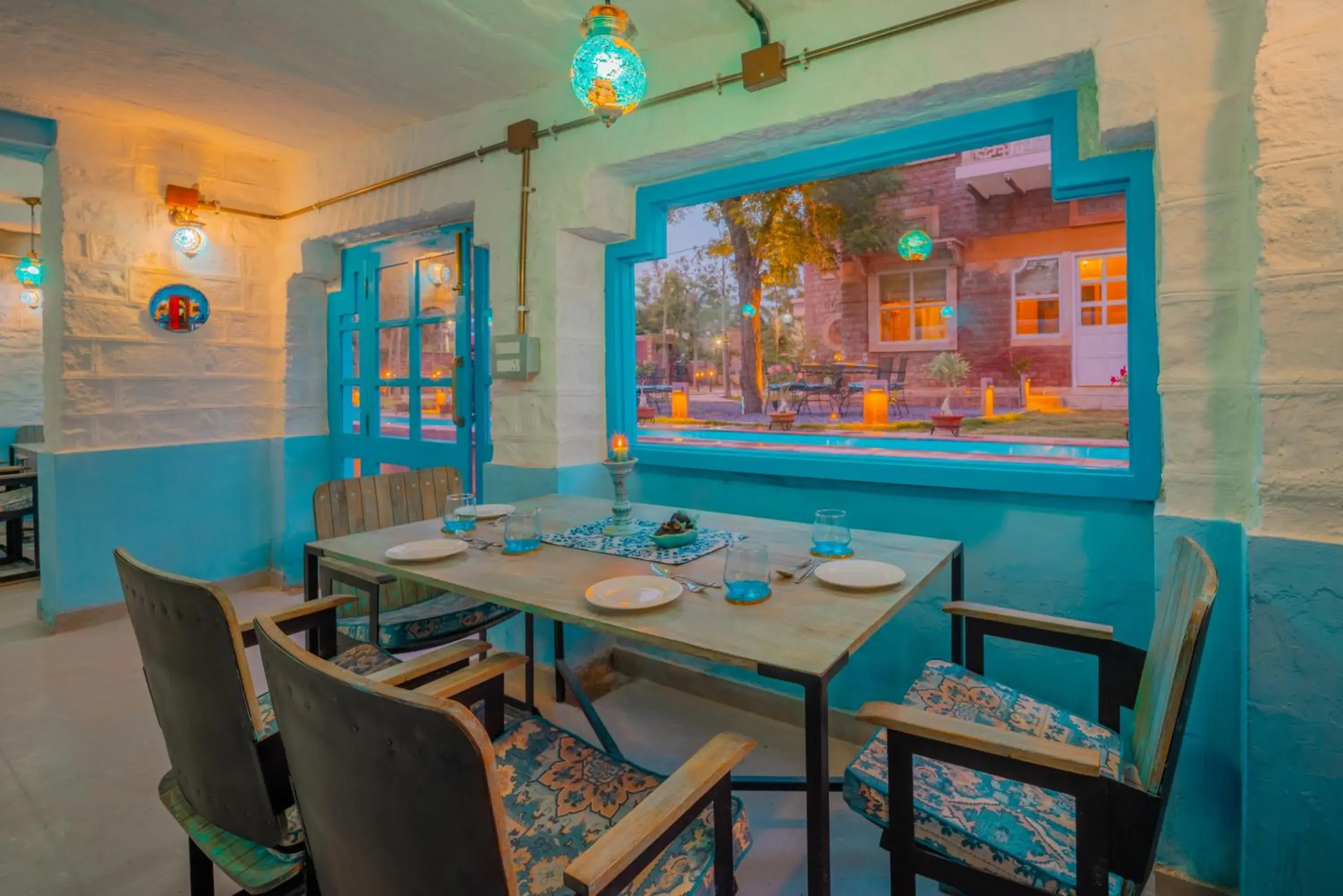 Lounge or bar in Tree Of Life Bhadrajun House, Jodhpur Lounge or bar in Tree Of Life Bhadrajun House, Jodhpur