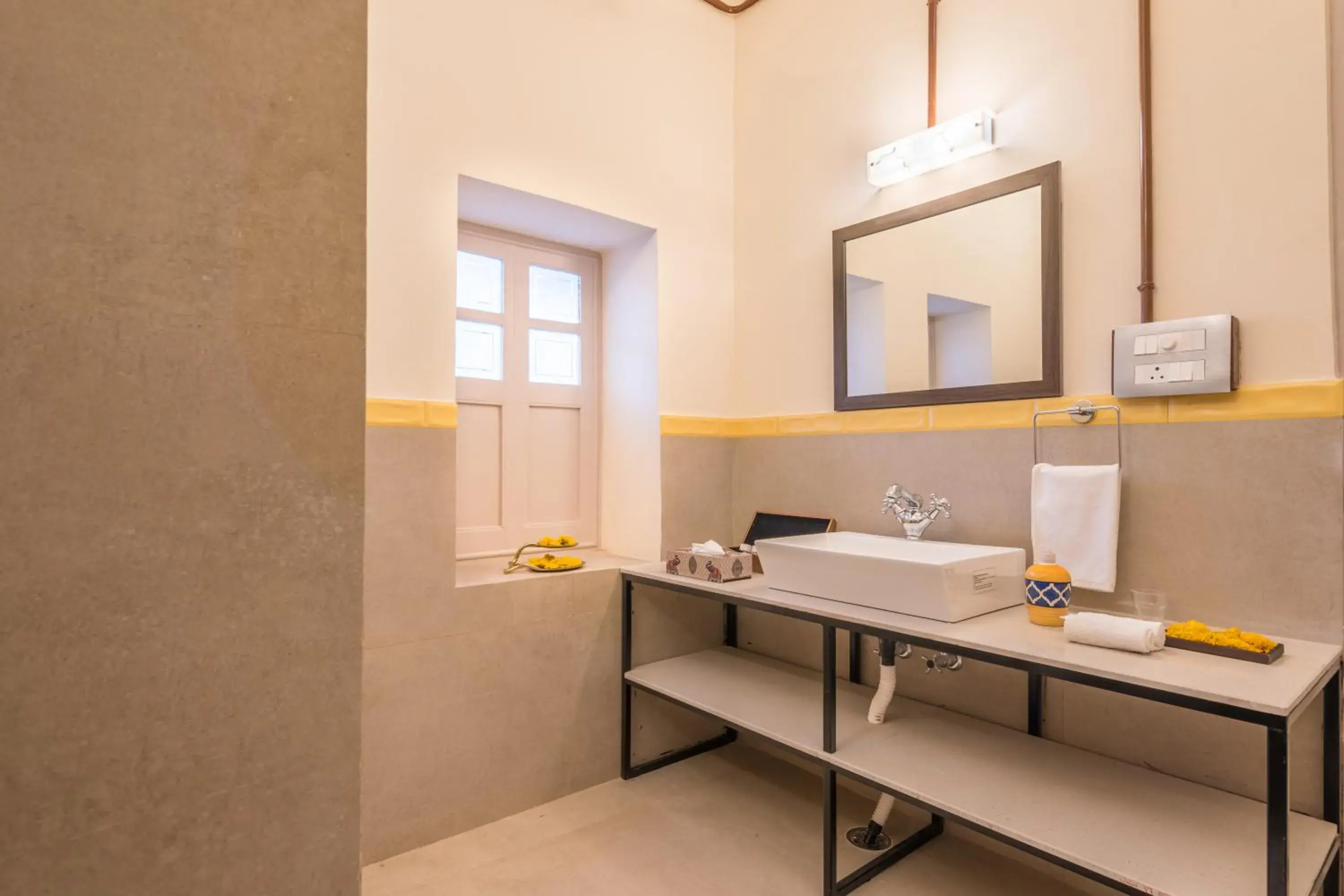 Bathroom in Tree Of Life Bhadrajun House, Jodhpur Bathroom in Tree Of Life Bhadrajun House, Jodhpur