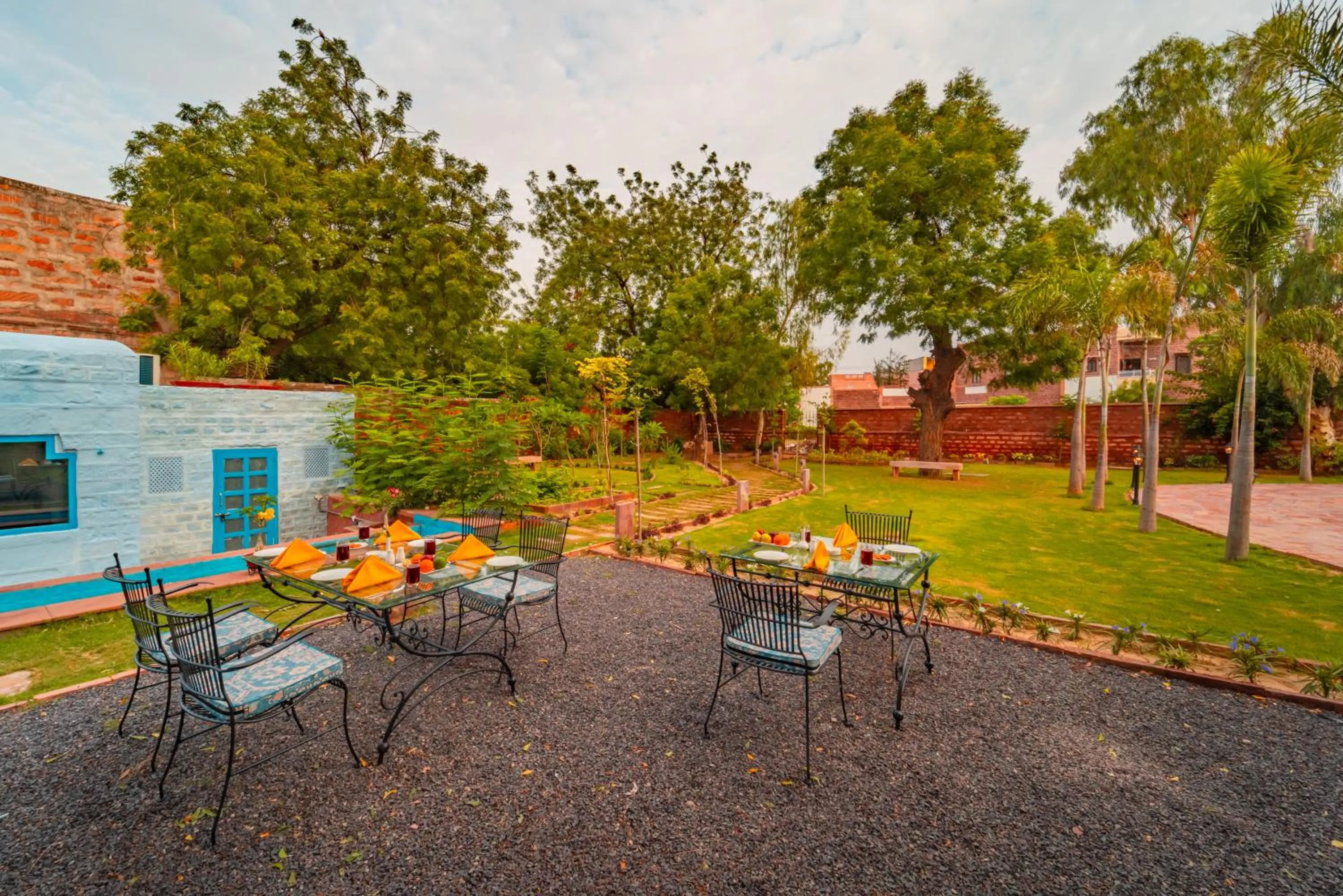 Lounge or bar in Tree Of Life Bhadrajun House, Jodhpur