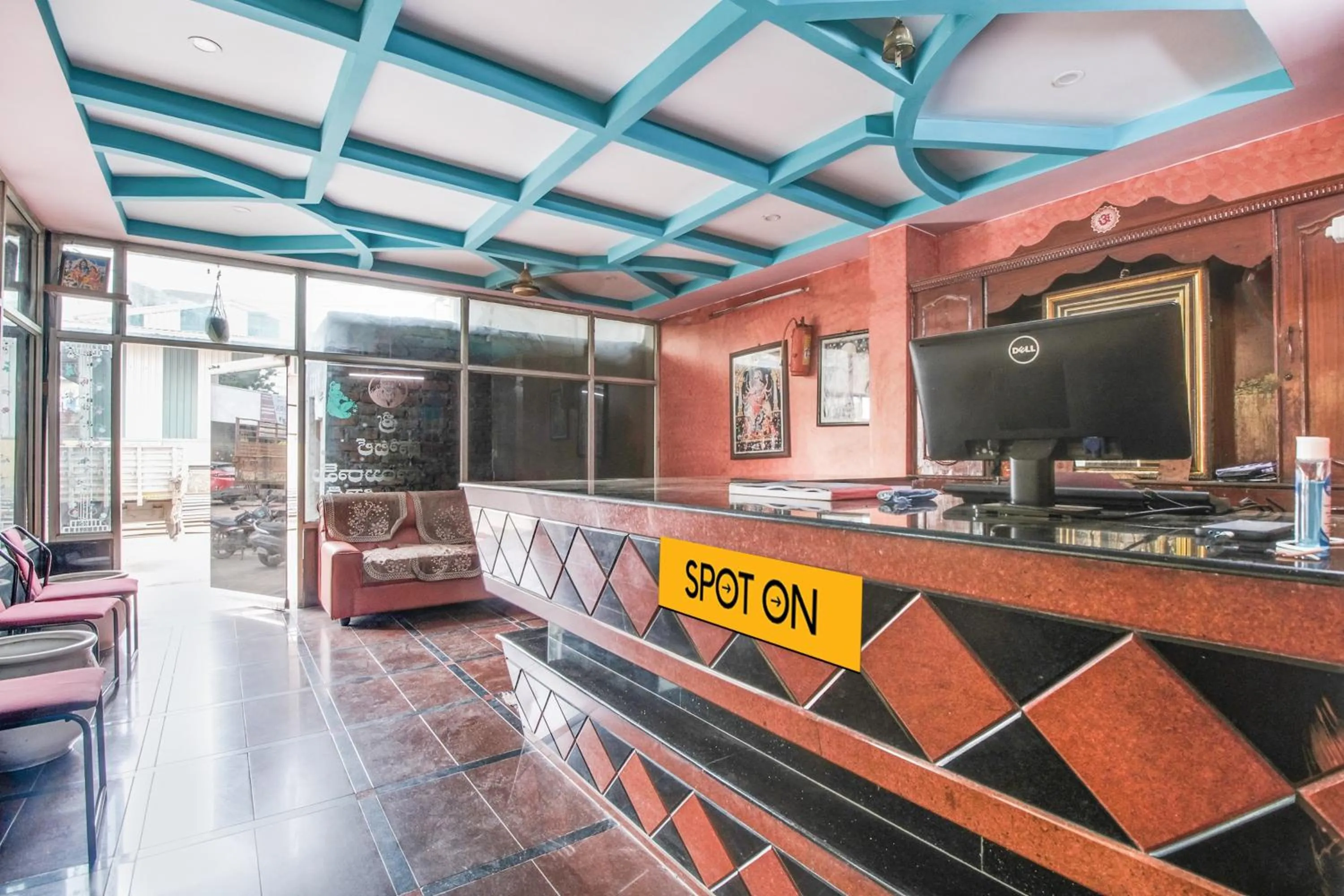 Lobby or reception in Hotel O Sir Vr Sairam Lodge