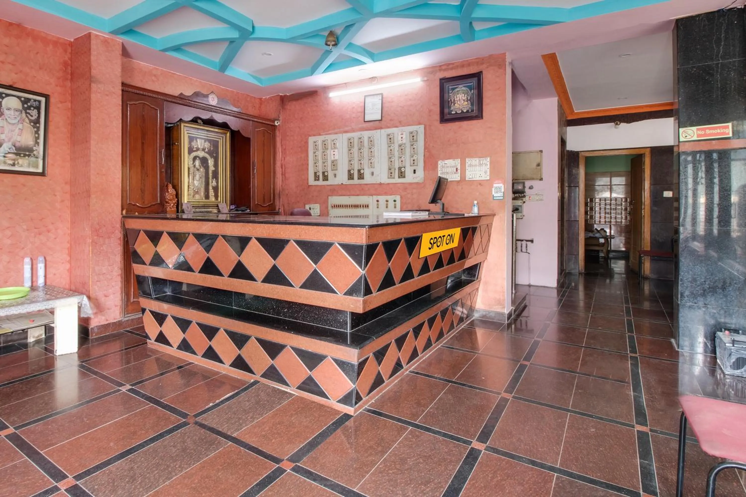 Lobby or reception in Hotel O Sir Vr Sairam Lodge