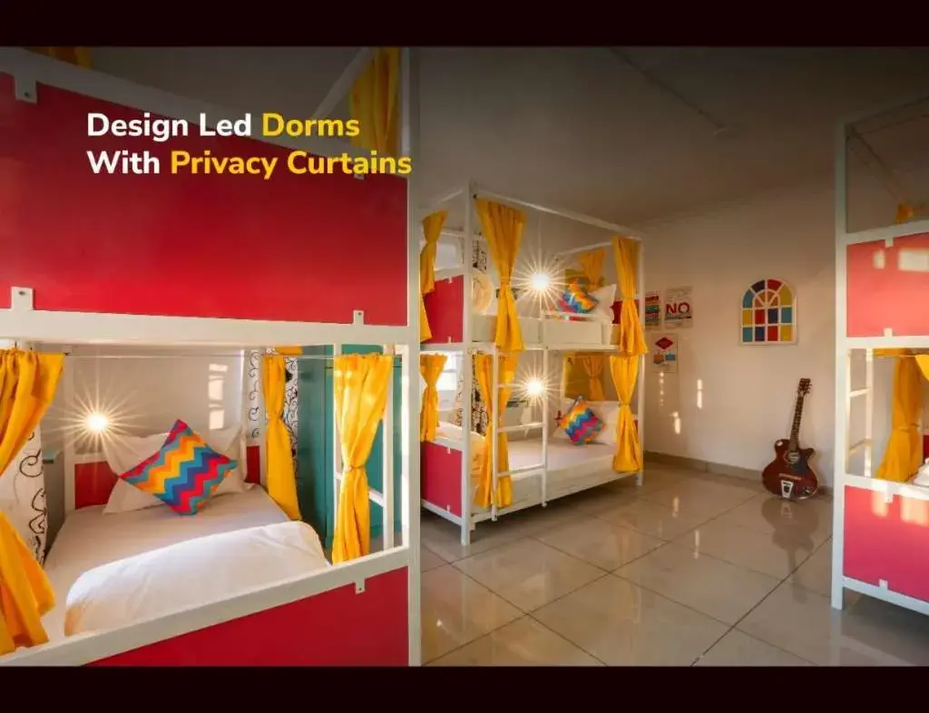 Bed in goSTOPS Srinagar Bed in goSTOPS Srinagar