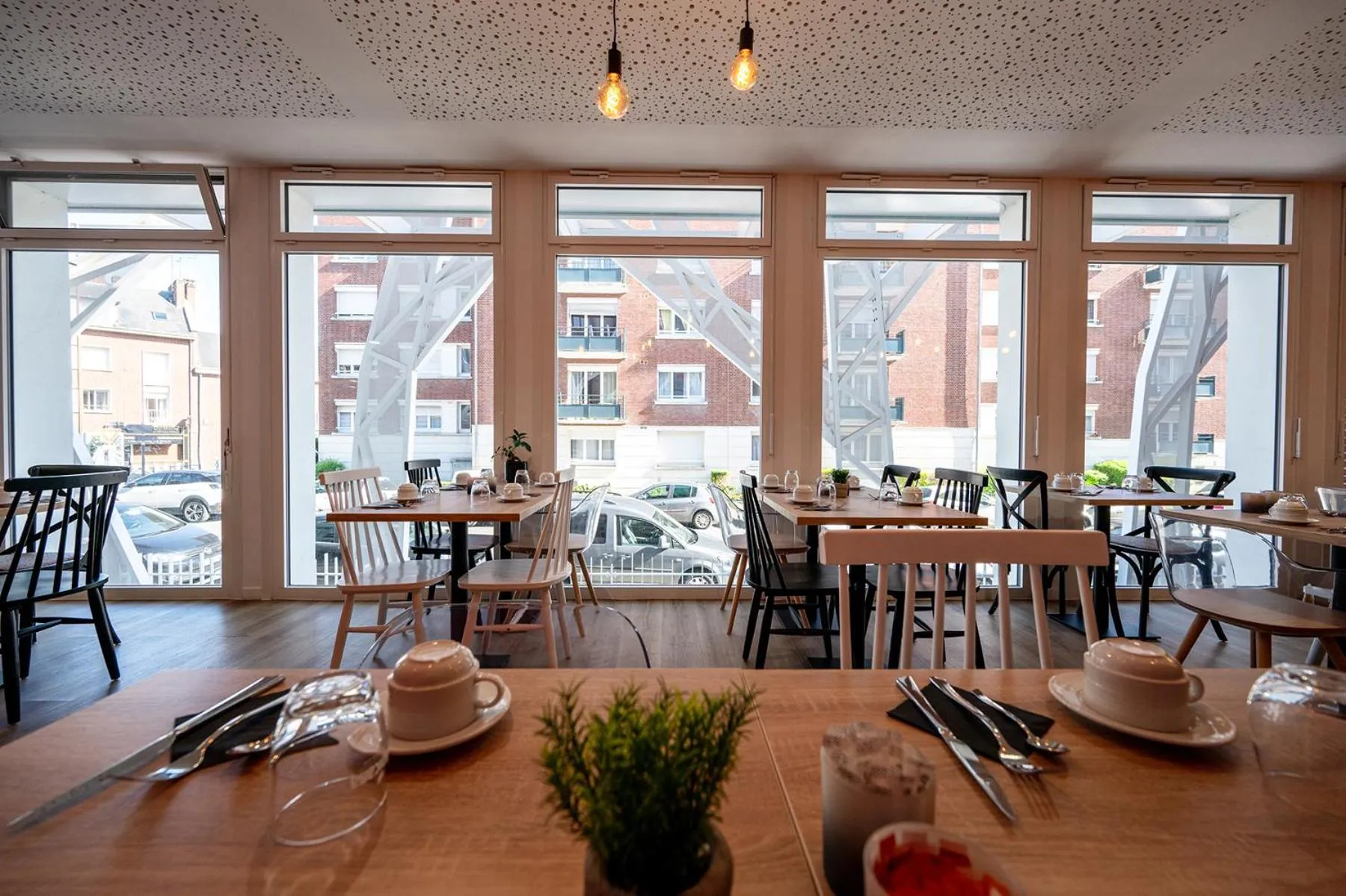 Breakfast in Nemea Appart Hotel Coliseum Amiens Centre