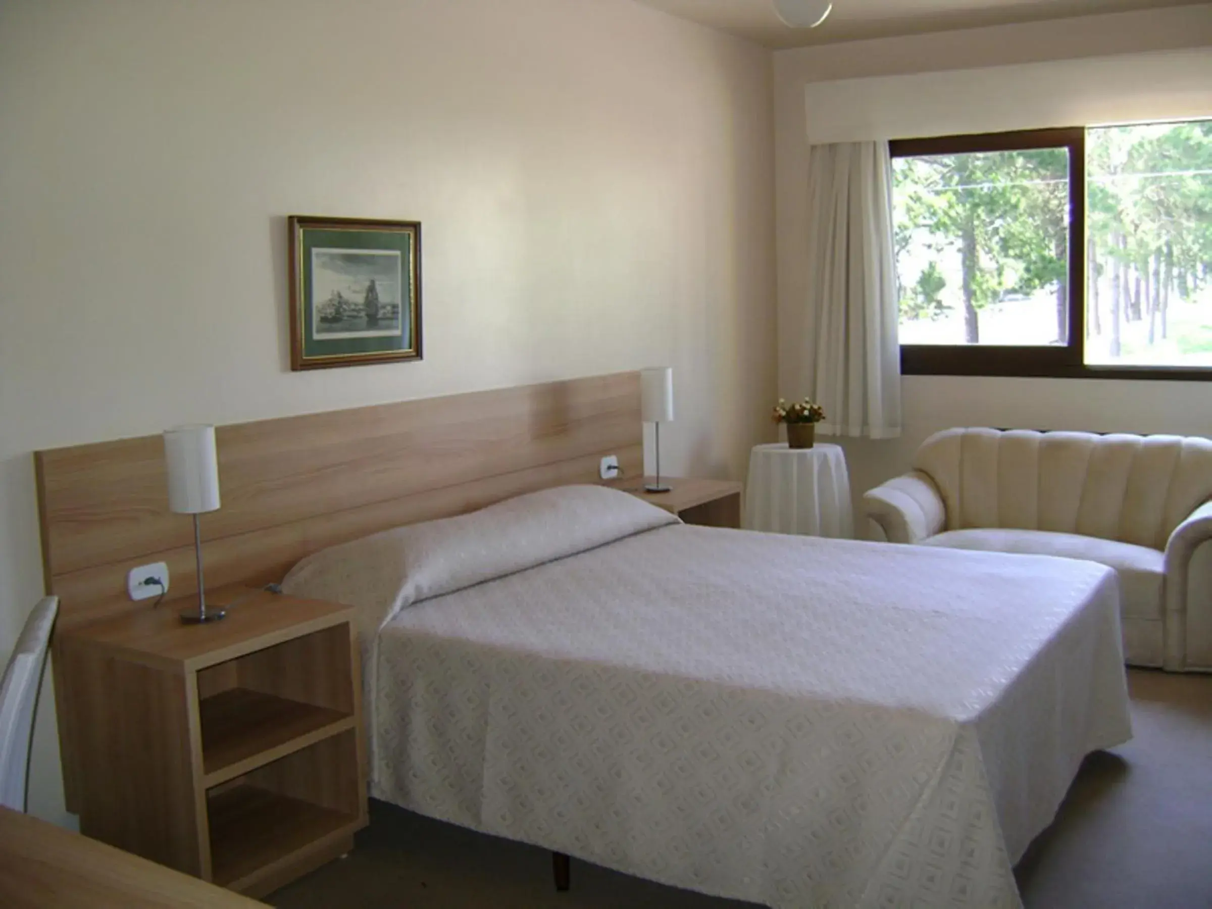 Deluxe Room - single occupancy in Hotel Areias Brancas Deluxe Room - single occupancy in Hotel Areias Brancas