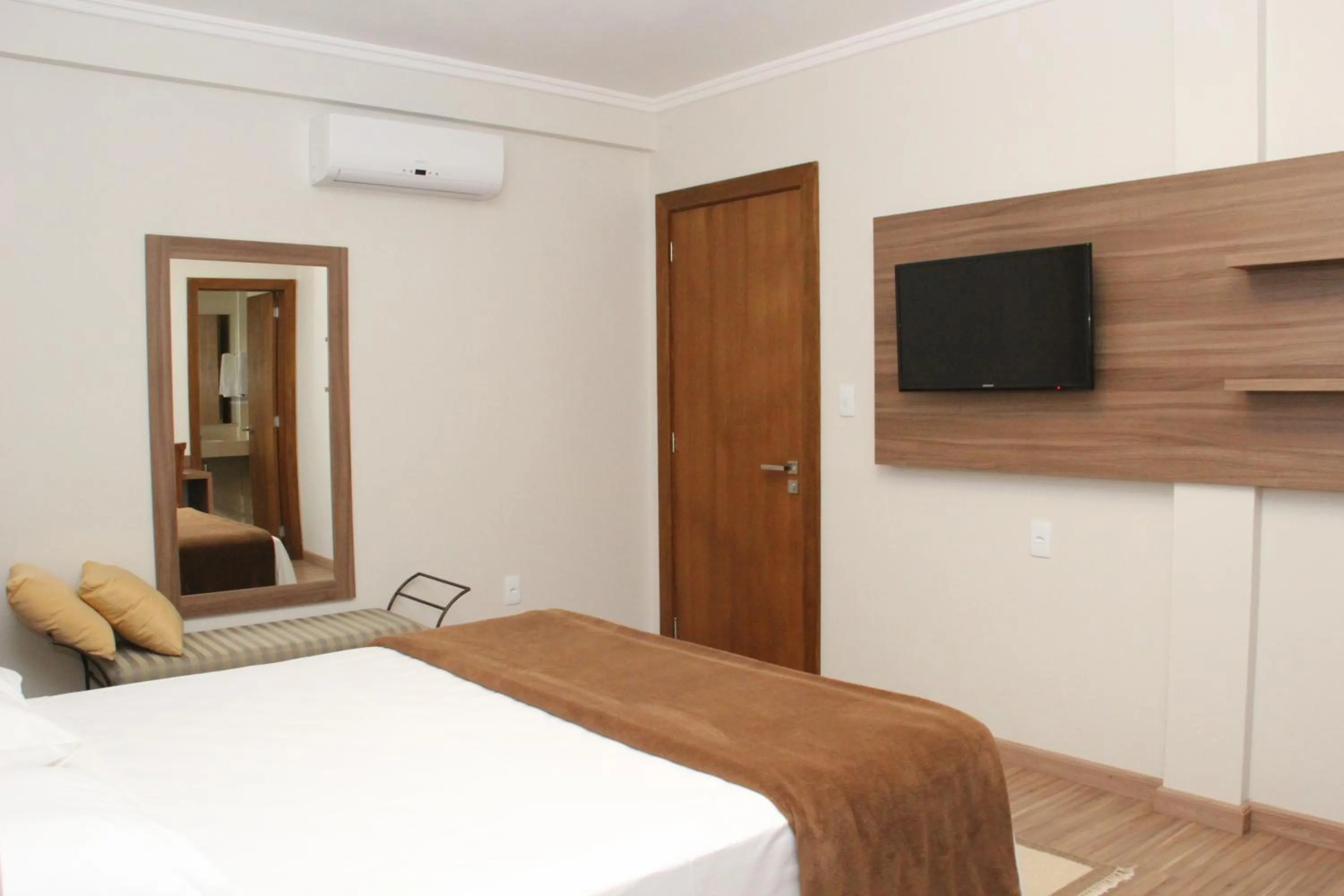 Standard Double Room - single occupancy in Hotel Areias Brancas