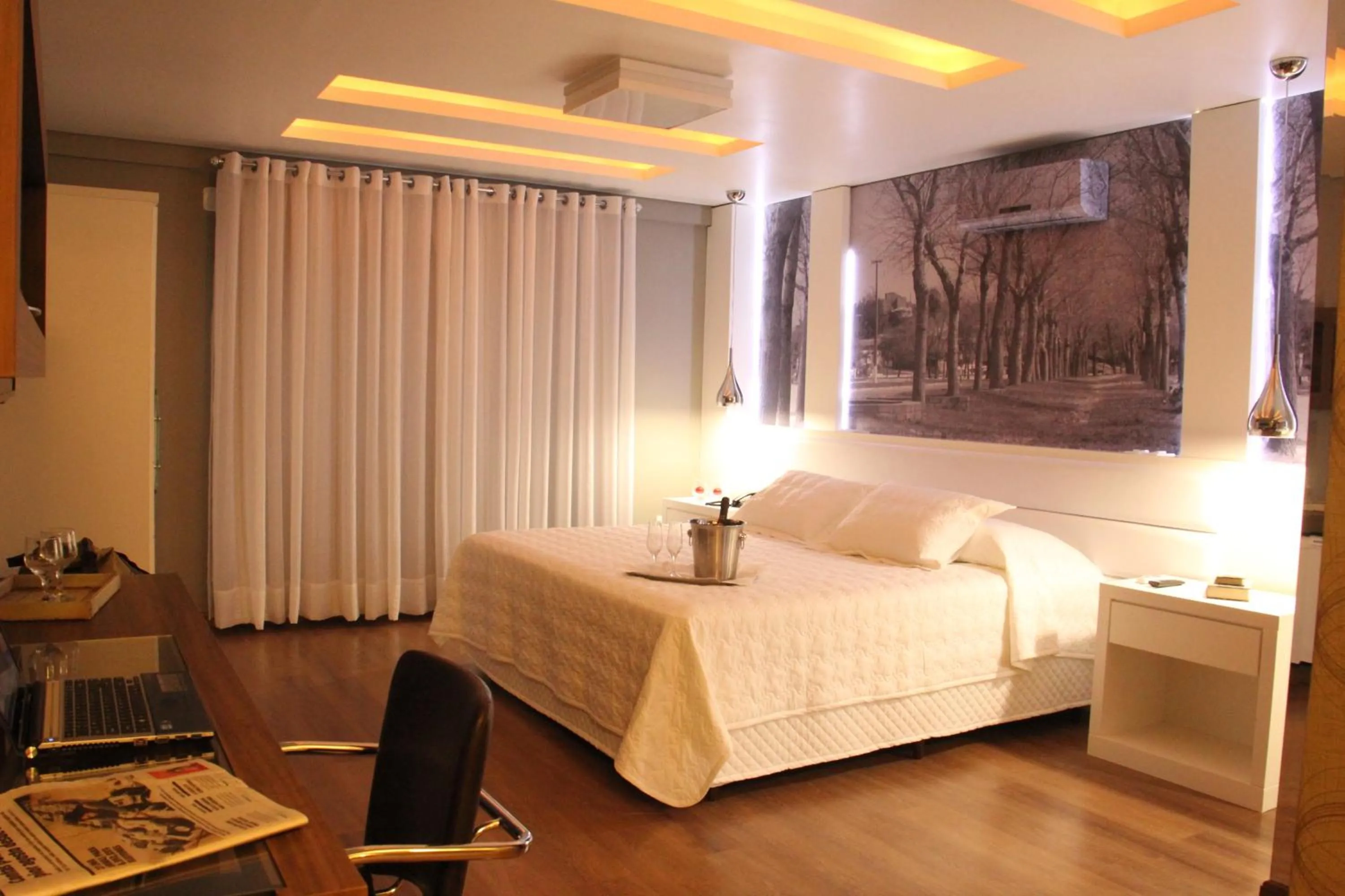 Master Suite - single occupancy in Hotel Areias Brancas