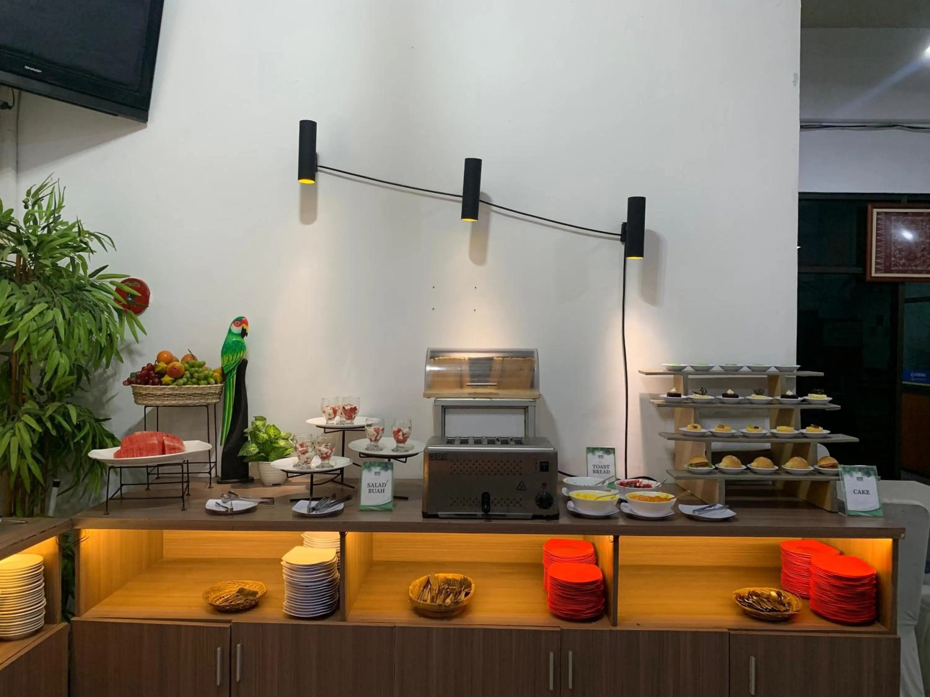 Food and drinks in Graha Widya Bhakti at STIESIA Surabaya