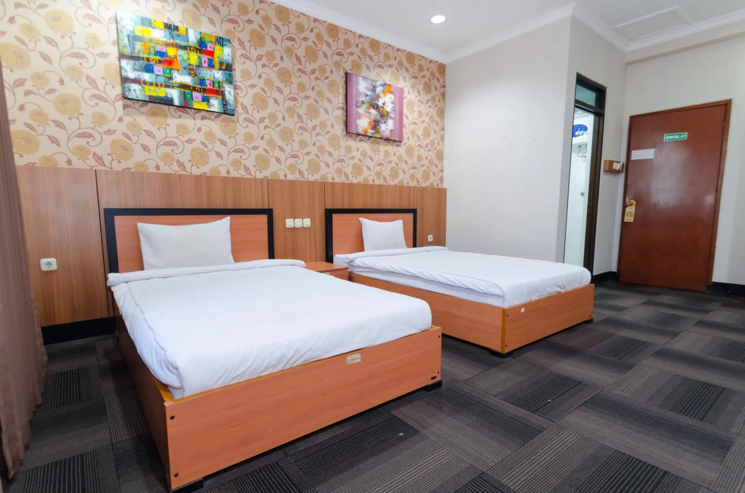 Bed in Graha Widya Bhakti at STIESIA Surabaya Bed in Graha Widya Bhakti at STIESIA Surabaya