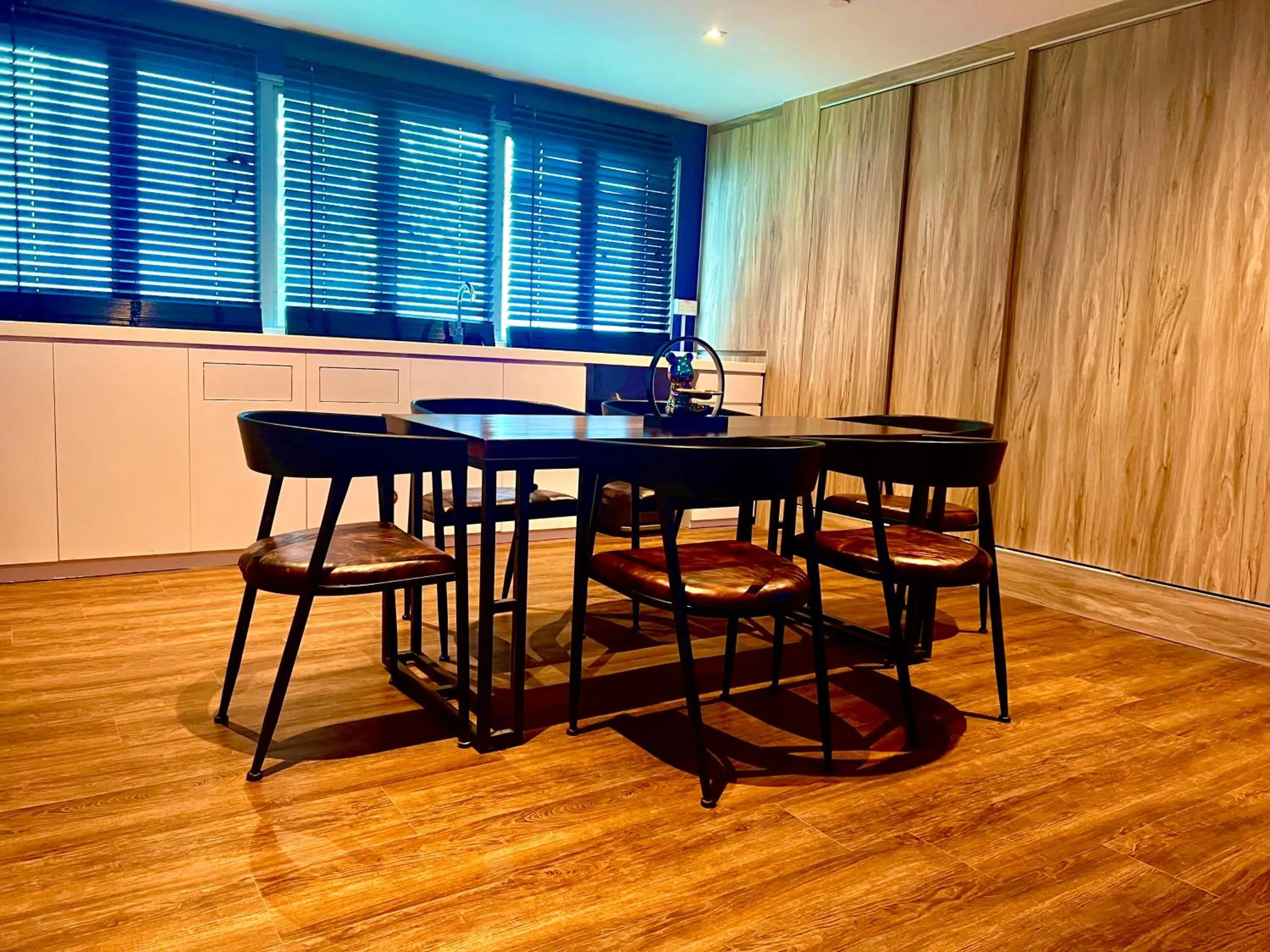 Dining area in Arena eSports @ Orchard