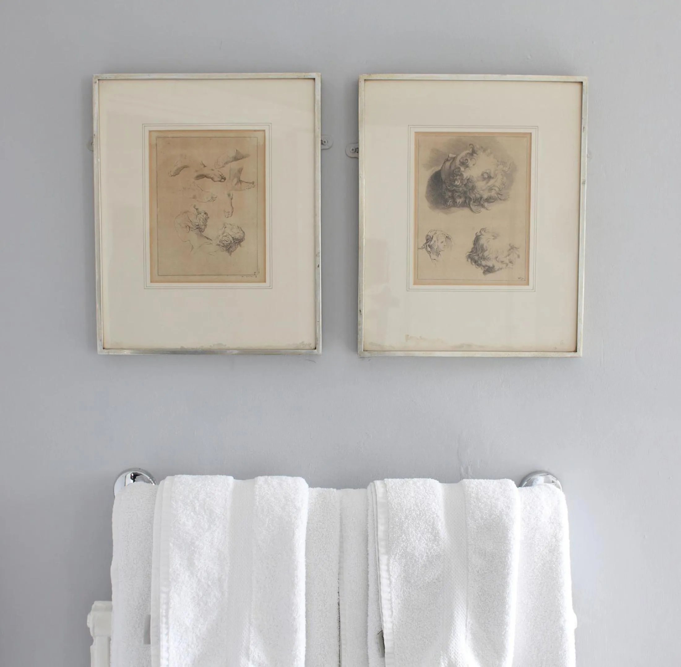 Bathroom in Black Lion Hotel