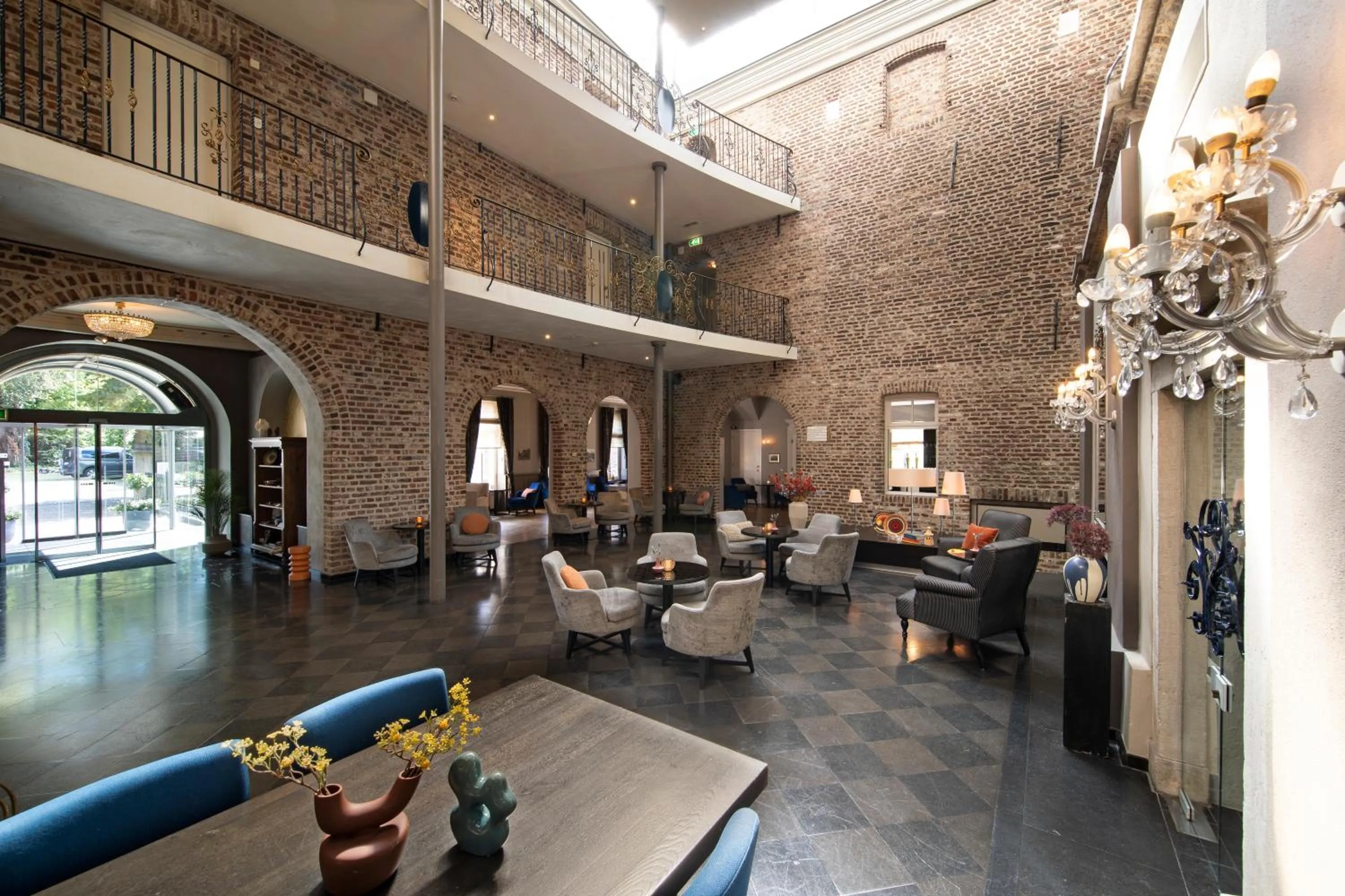 Lobby or reception in Bilderberg Château Holtmühle