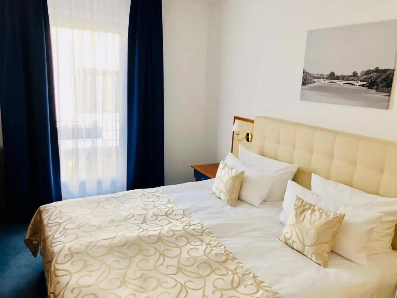 Decorative detail, Bed in Hotel am Bayrischen Platz Decorative detail, Bed in Hotel am Bayrischen Platz