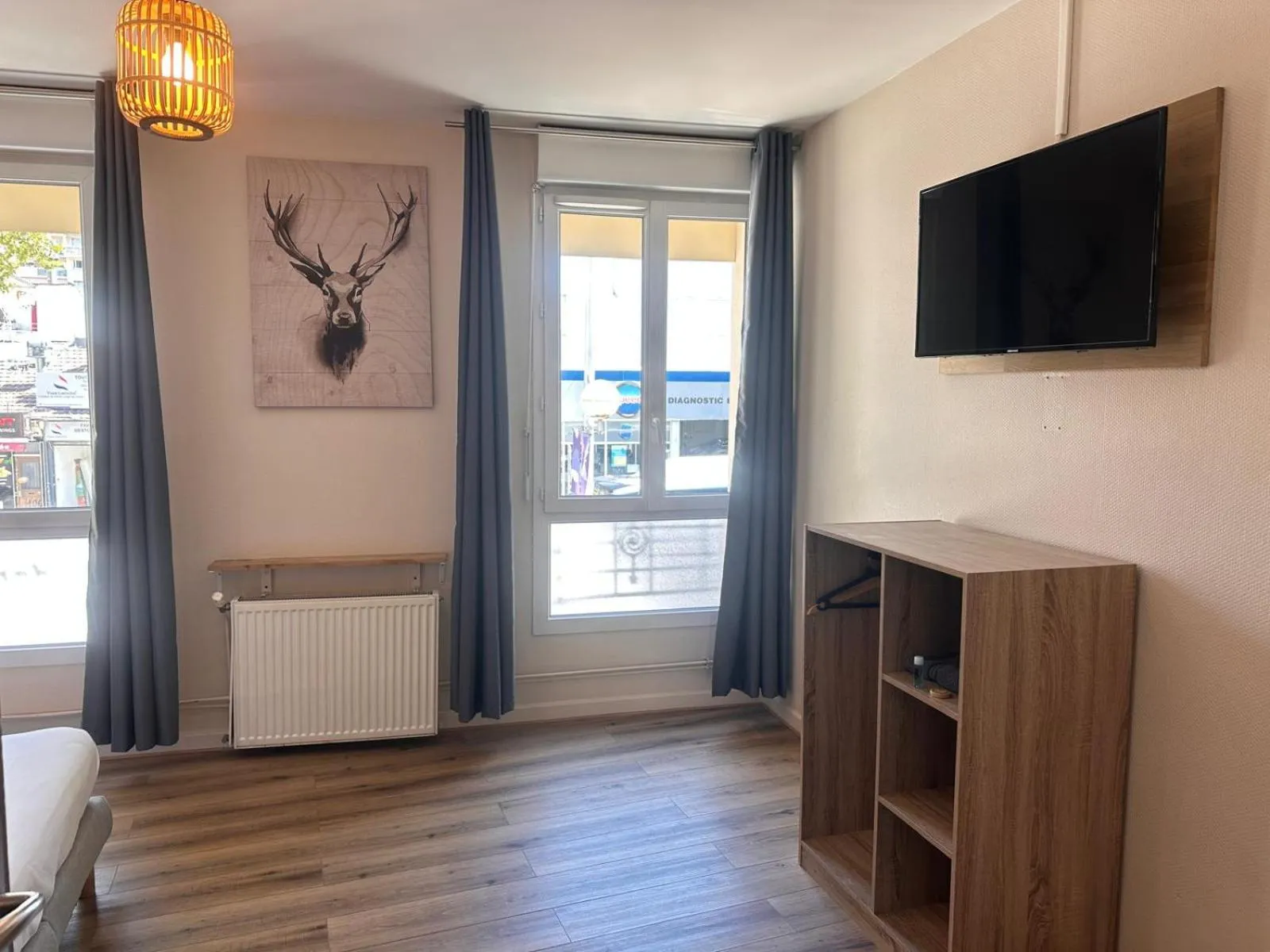 TV and multimedia in HOTEL IN PARIS