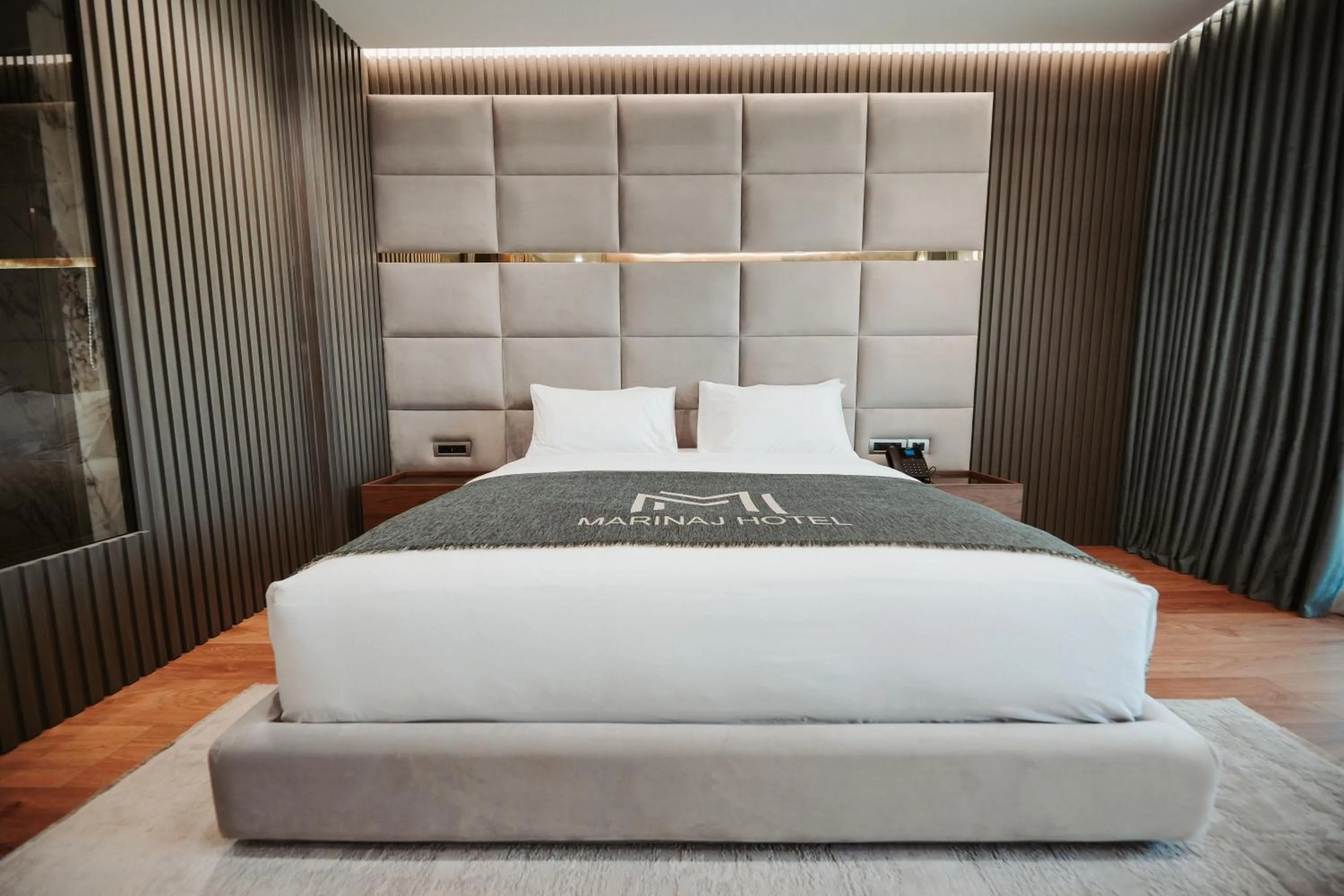 Bed in Marinaj Hotel & SPA