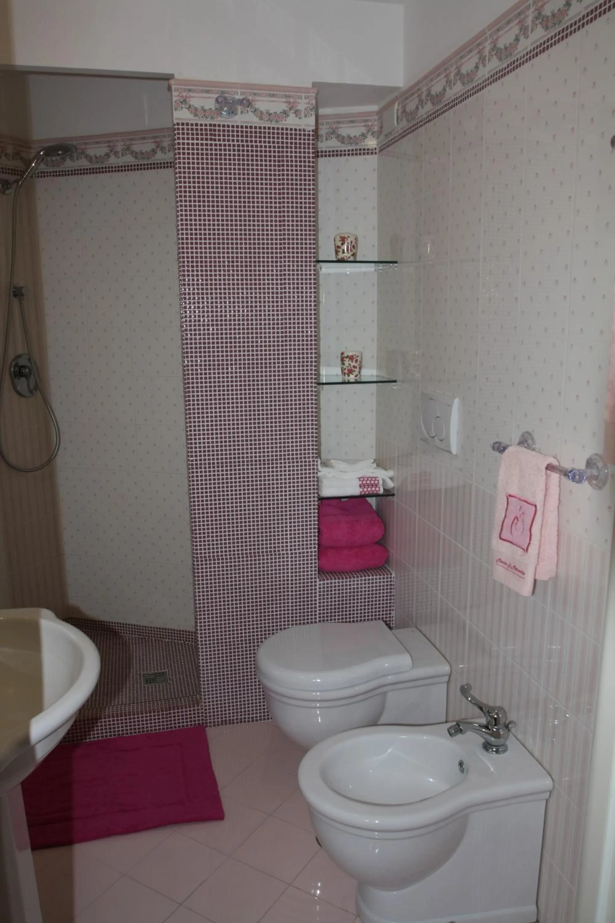 Bathroom in Bed and Breakfast Angolo Fiorito