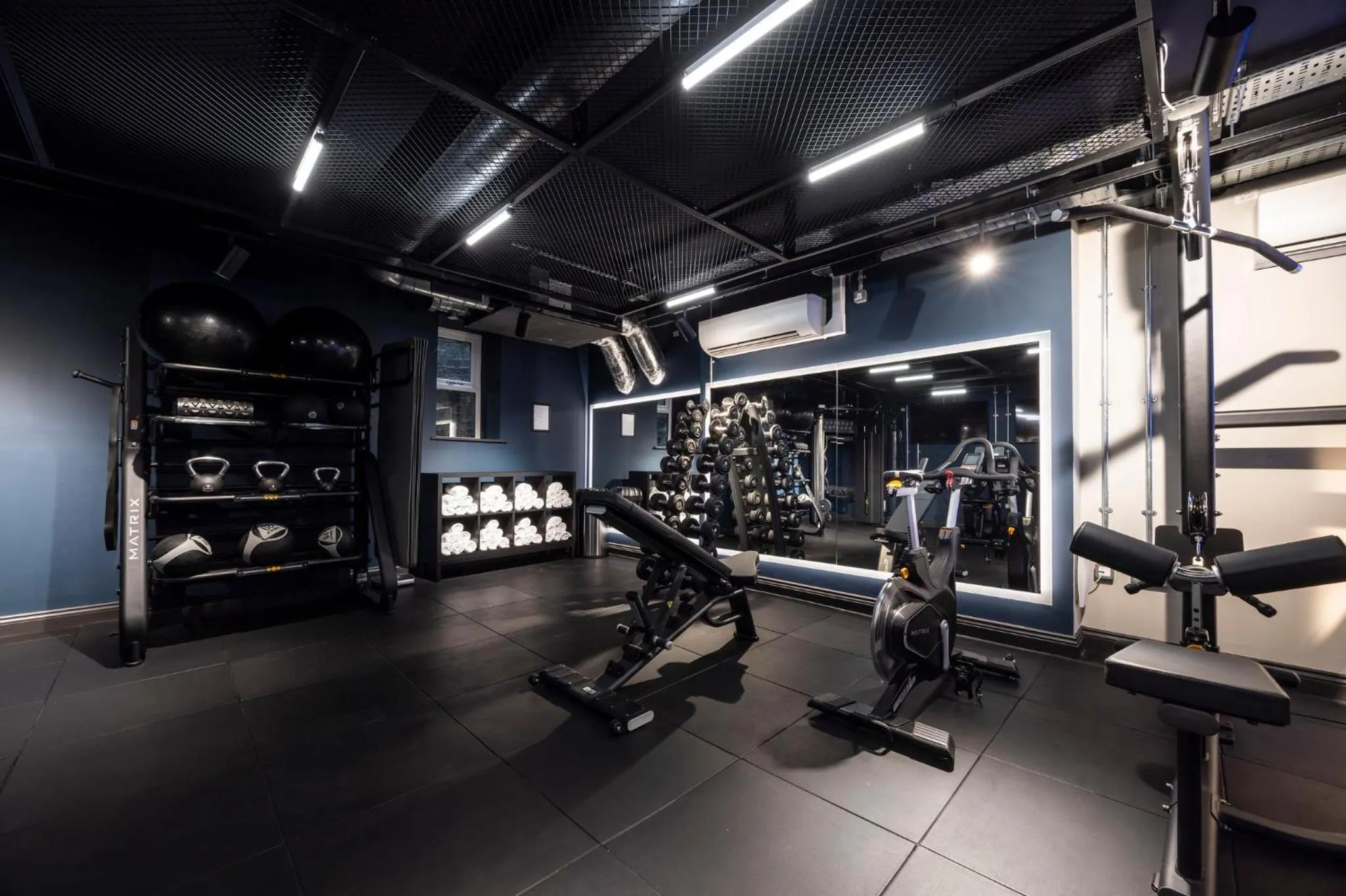 Fitness centre/facilities in Hotel Indigo Leeds by IHG