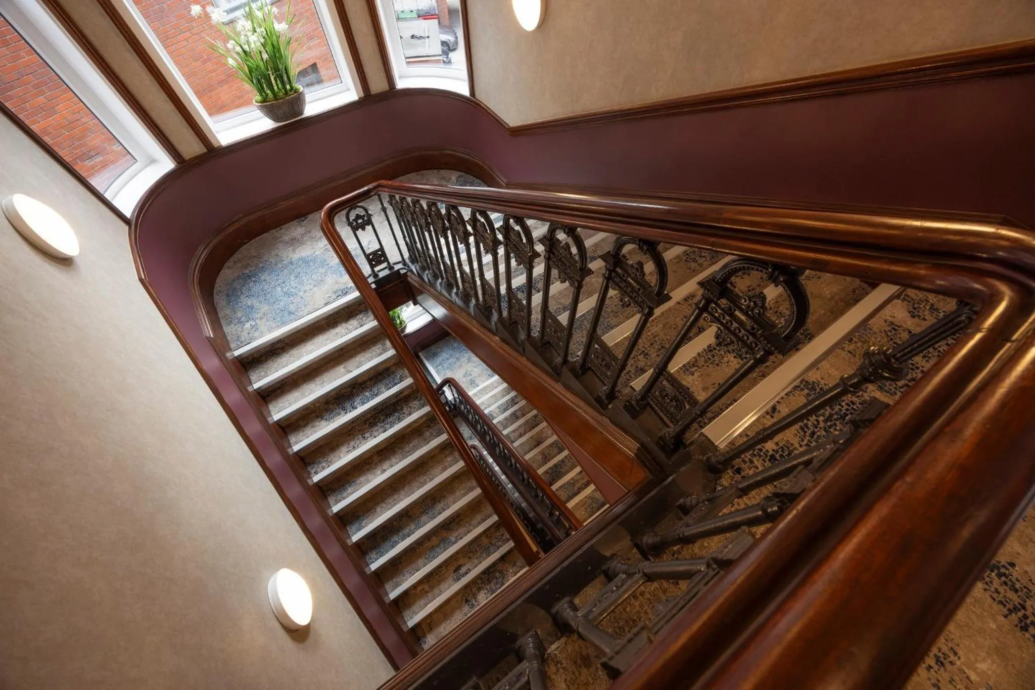 Lobby or reception in Hotel Indigo Leeds by IHG