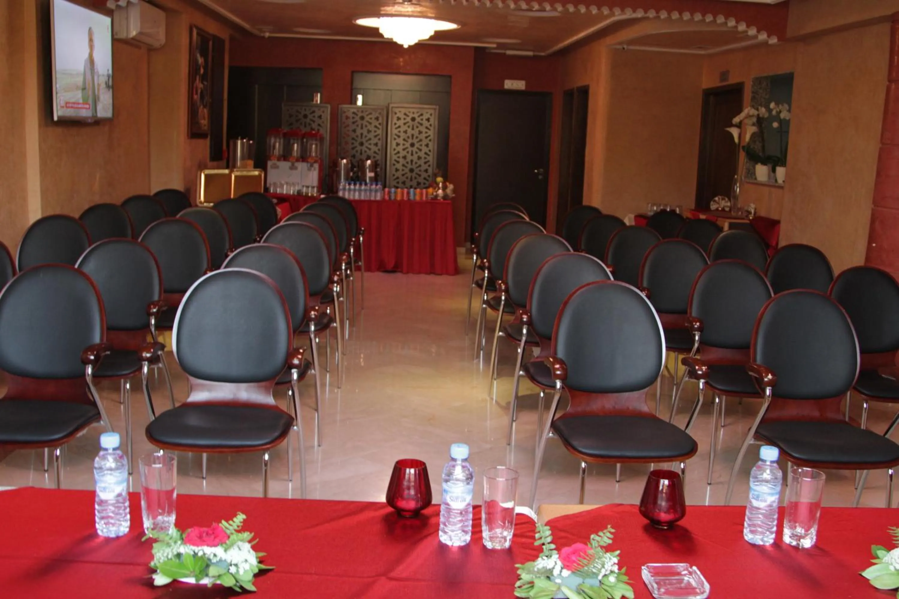 Business facilities in Hôtel Belle Vue et Spa