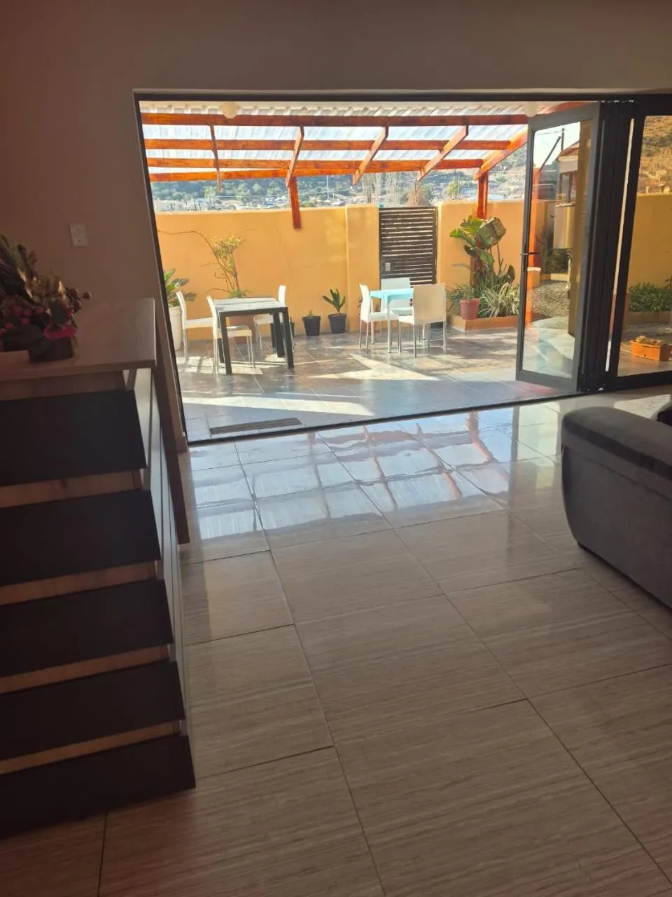 Jate Guest House