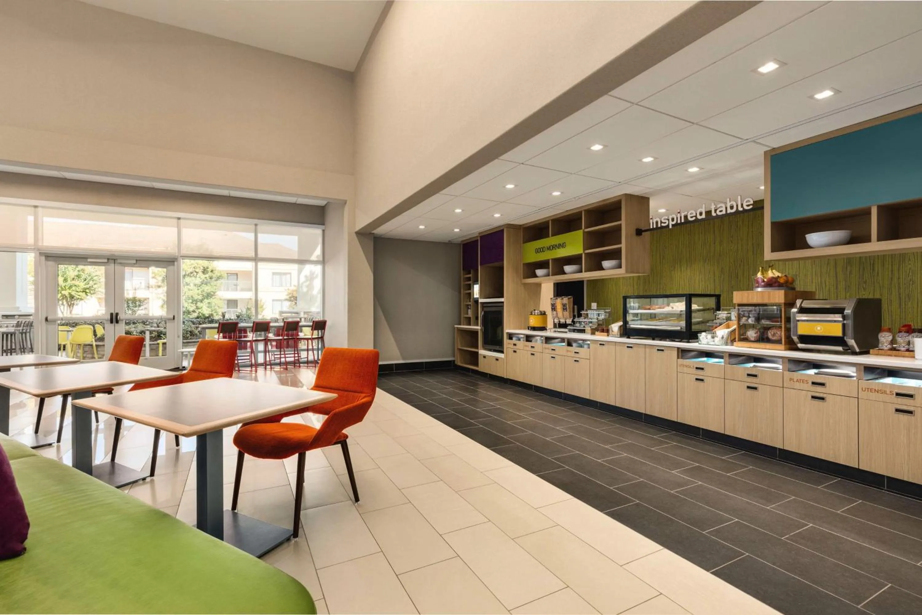 Breakfast in Home2 Suites By Hilton Dalton