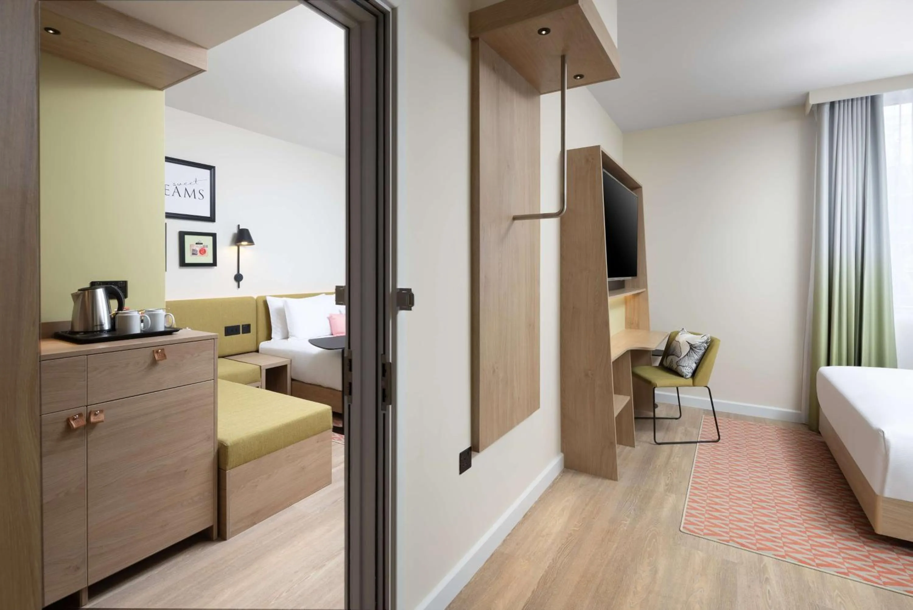 Bed in Hampton By Hilton London Old Street