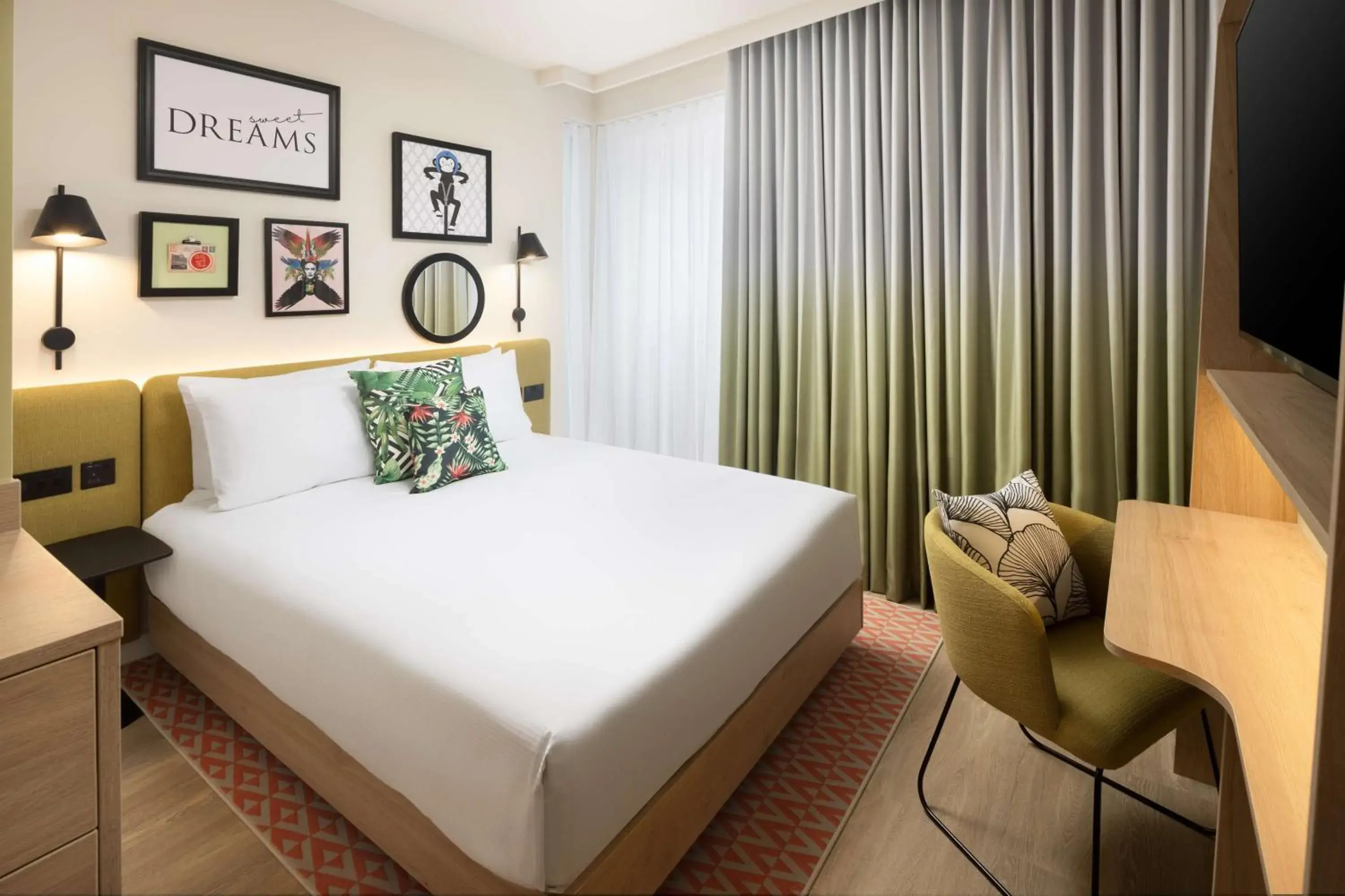 Bed in Hampton By Hilton London Old Street Bed in Hampton By Hilton London Old Street