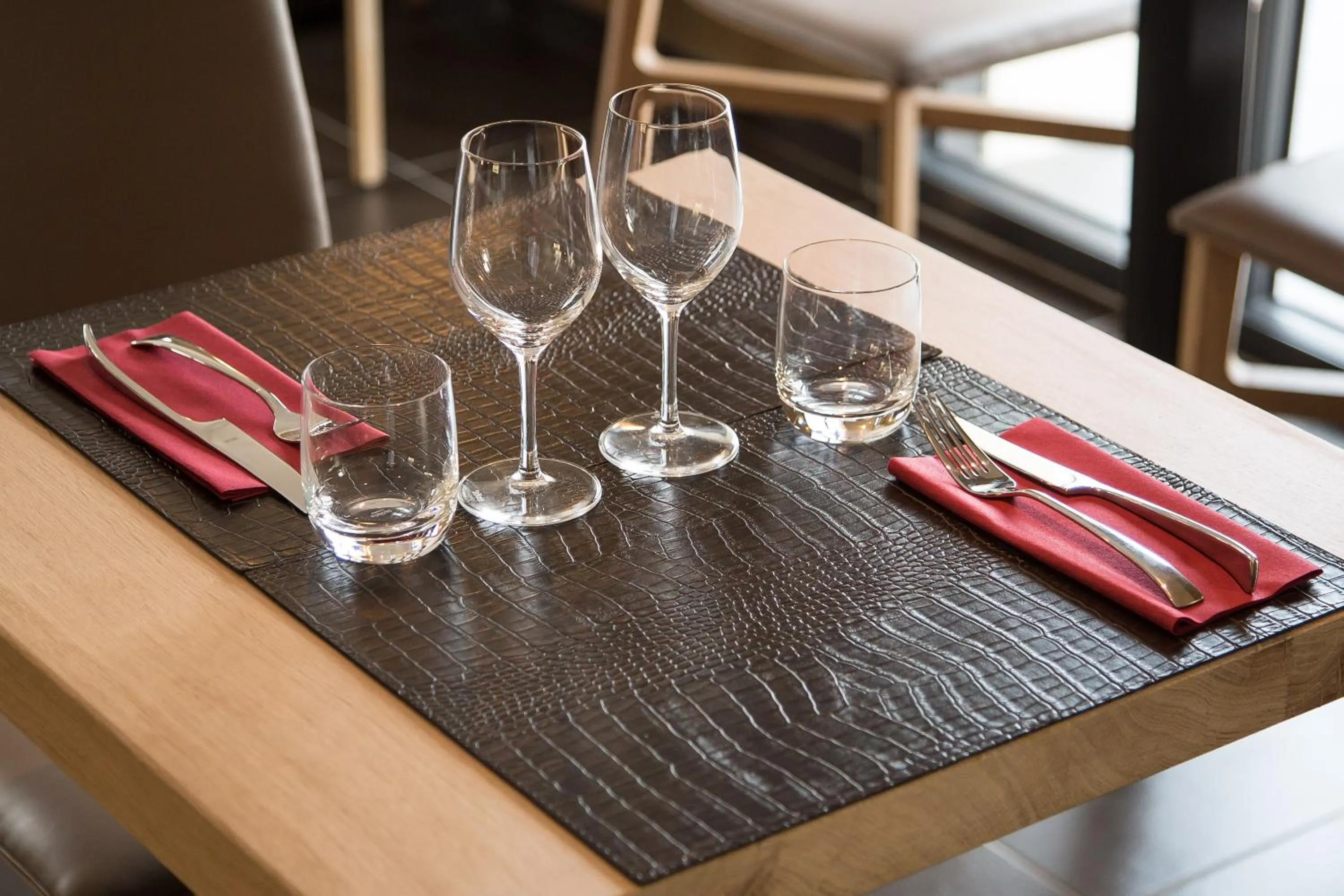 Restaurant/places to eat in LOGIS Hôtel-restaurant IMAGO