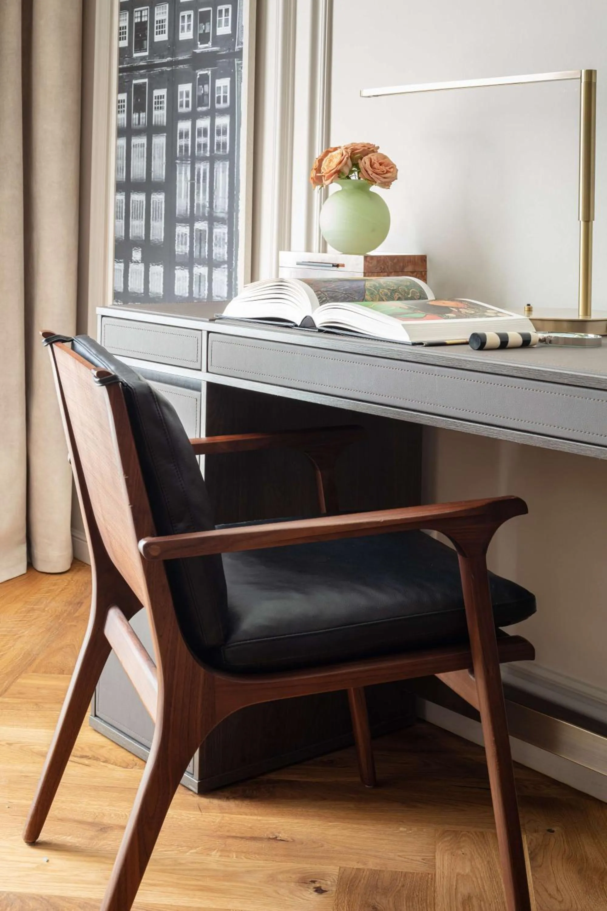 Bedroom in Anantara Grand Hotel Krasnapolsky Amsterdam