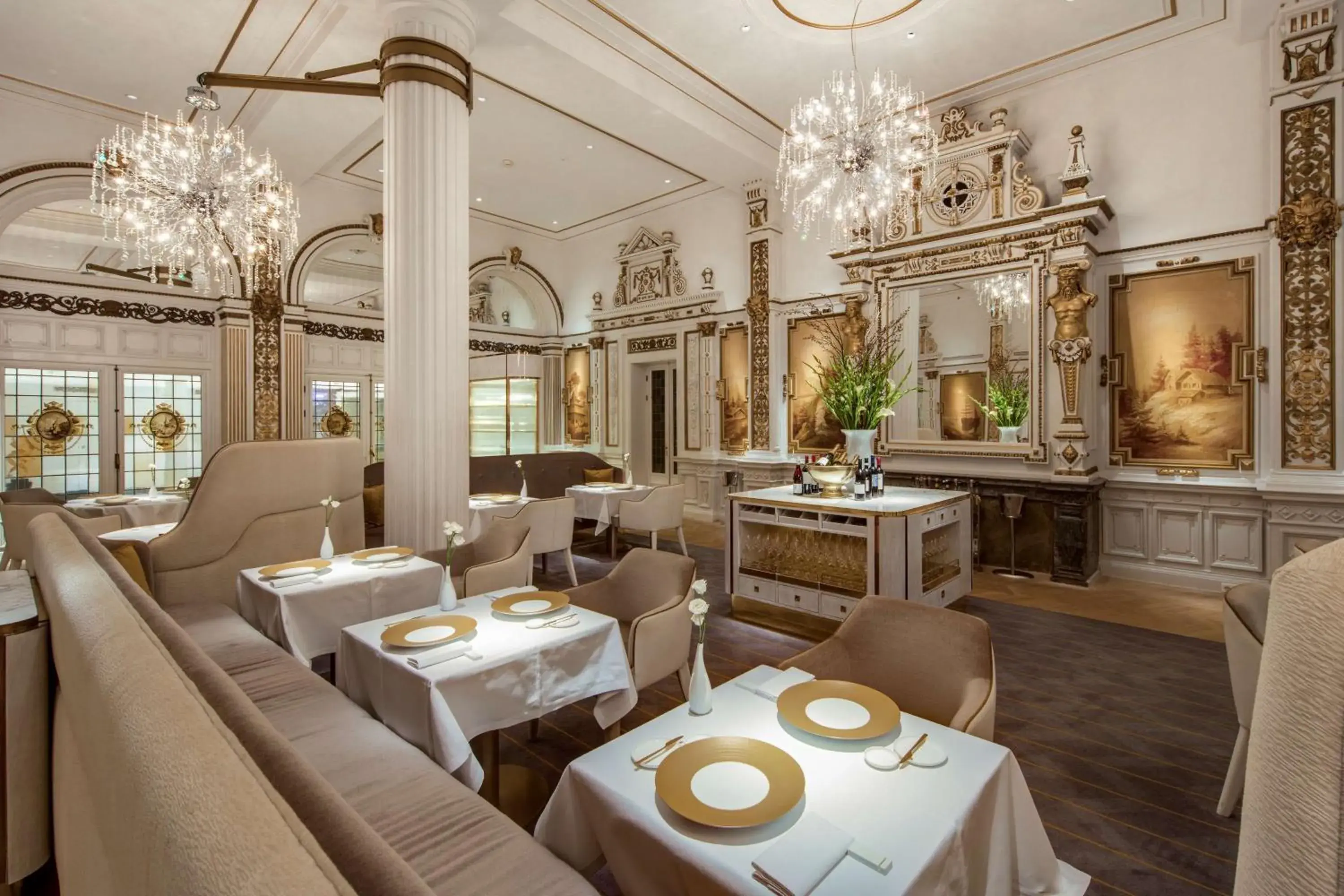 Restaurant/places to eat in Anantara Grand Hotel Krasnapolsky Amsterdam Restaurant/places to eat in Anantara Grand Hotel Krasnapolsky Amsterdam