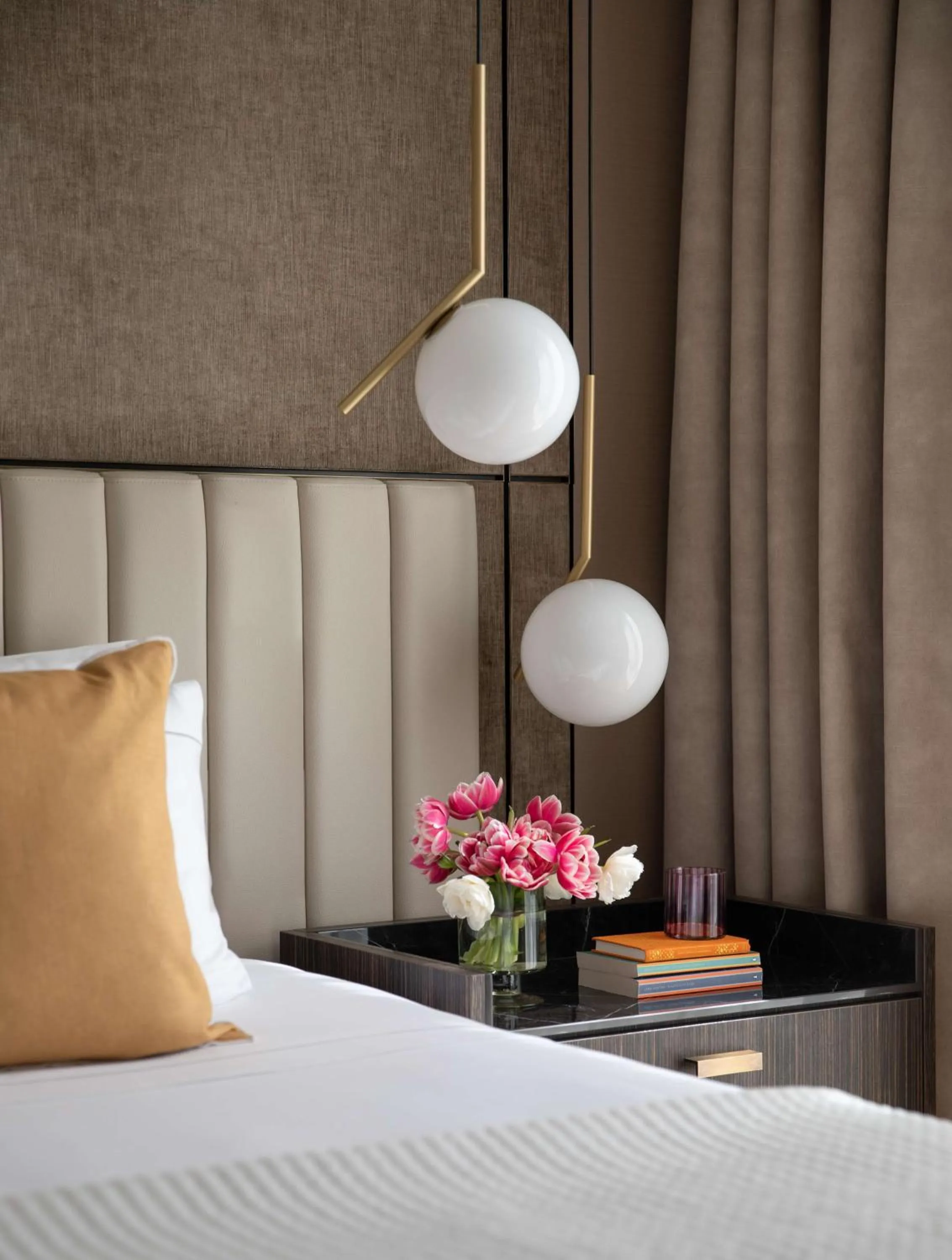 Bedroom, Bed in Anantara Grand Hotel Krasnapolsky Amsterdam