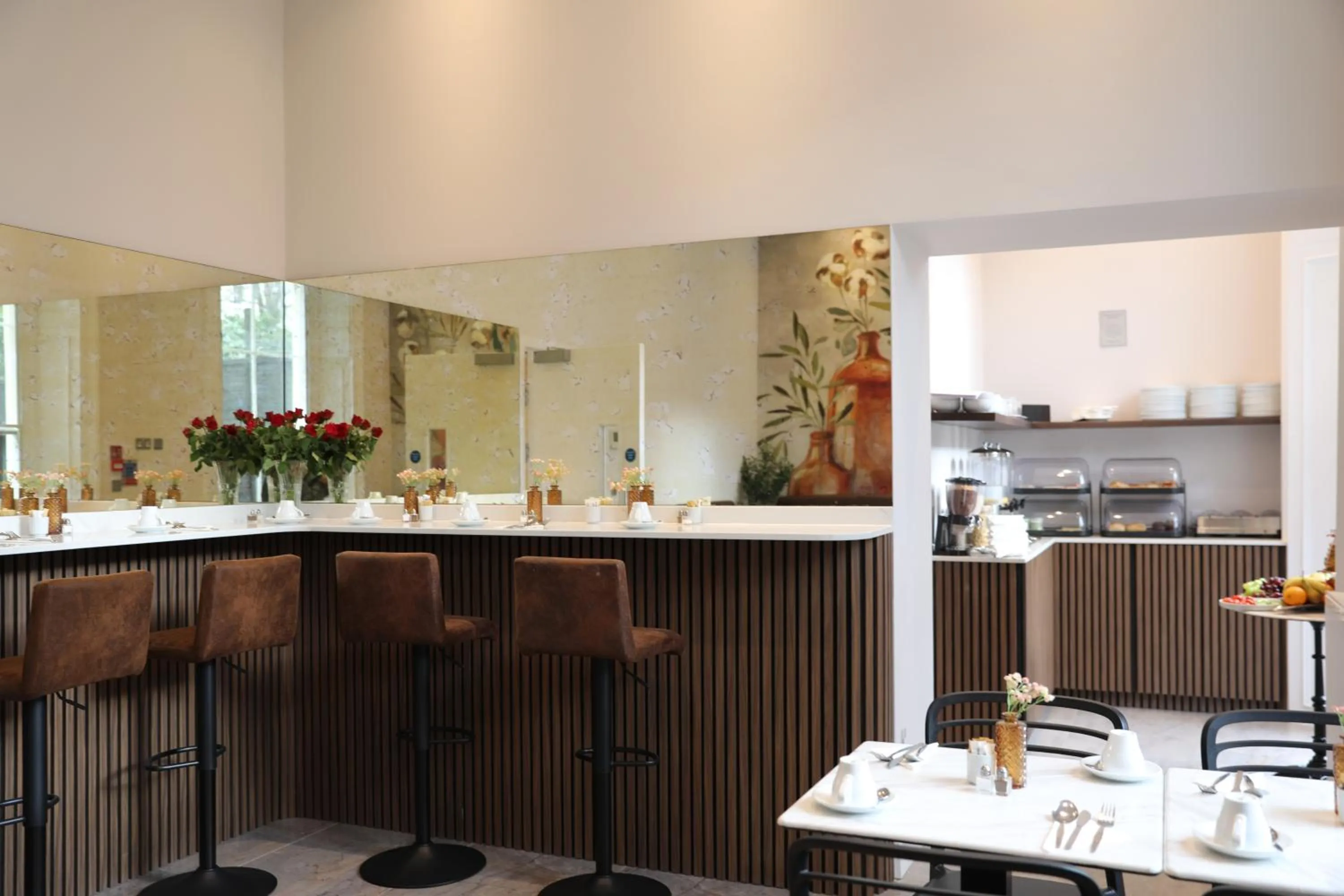 Breakfast in Reem Hotel