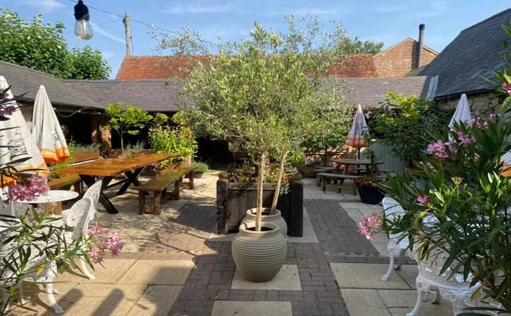 Garden in The Great Western Arms