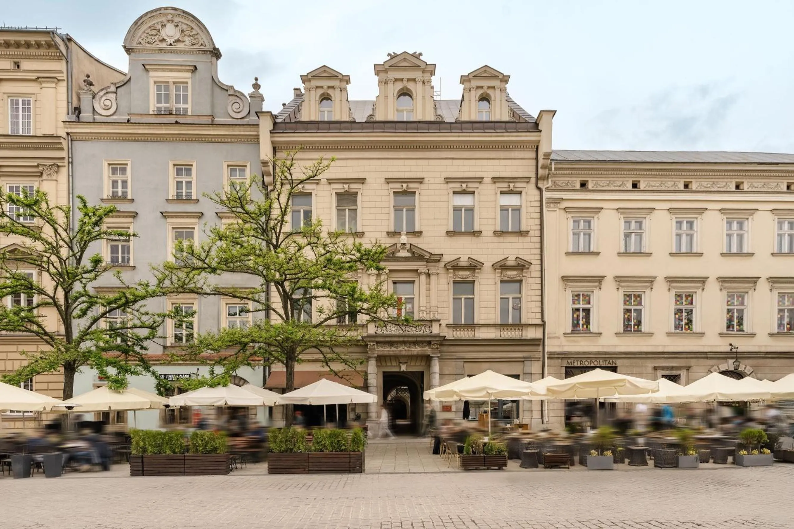 Property building in Cu Residence - LoftAffair Spa Collection