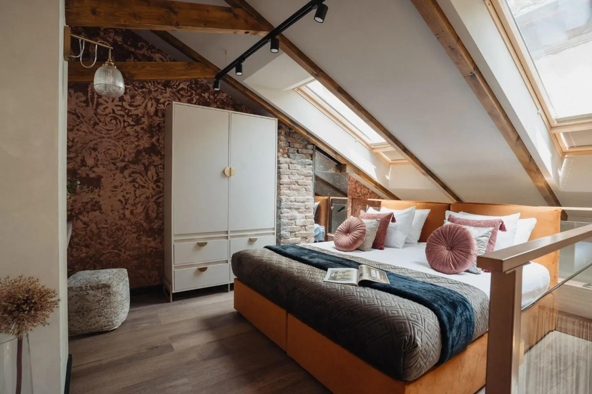 Junior Suite in Cu Residence - LoftAffair Spa Collection Junior Suite in Cu Residence - LoftAffair Spa Collection