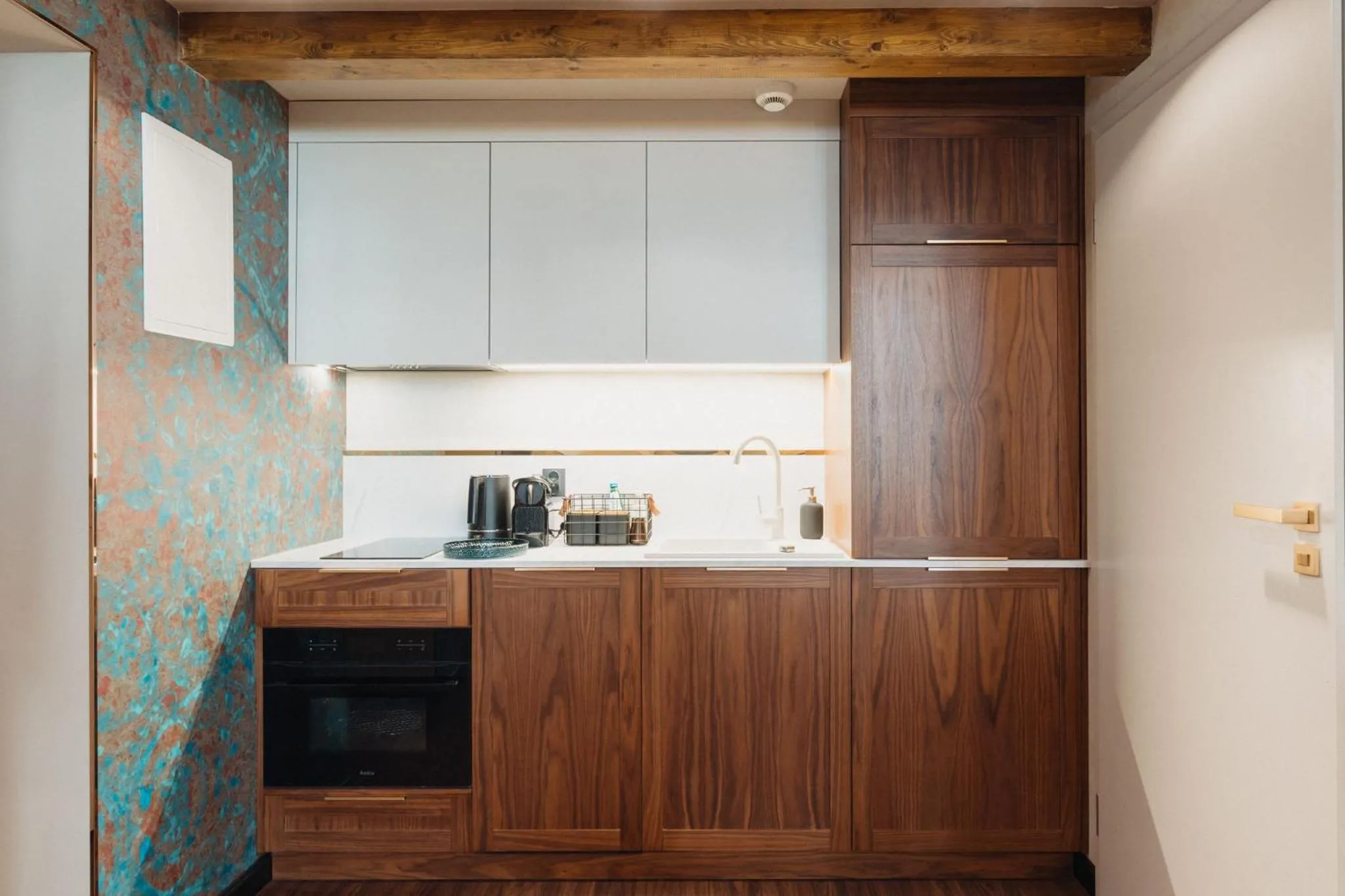 Coffee/tea facilities in Cu Residence - LoftAffair Spa Collection