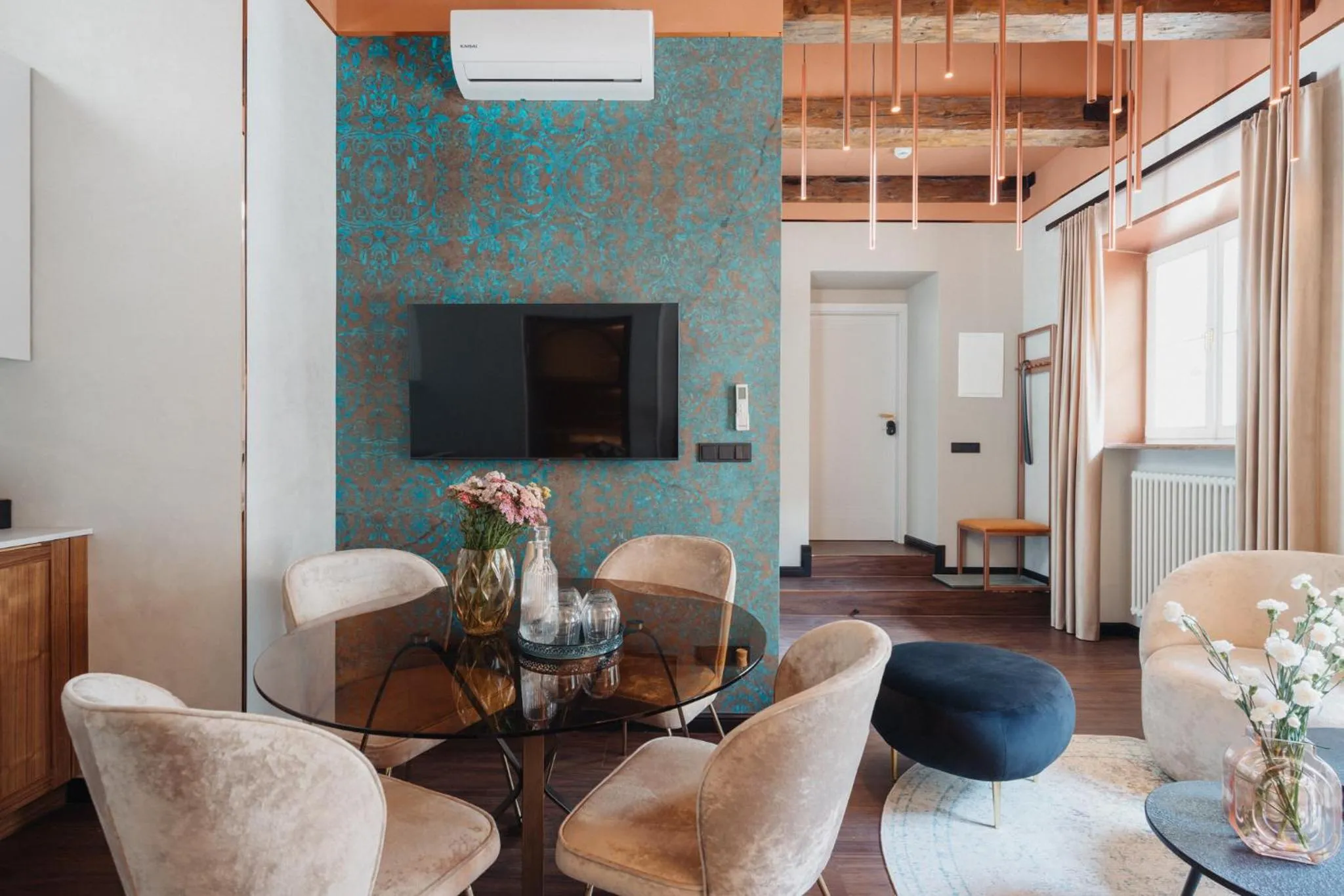 Communal lounge/ TV room in Cu Residence - LoftAffair Spa Collection