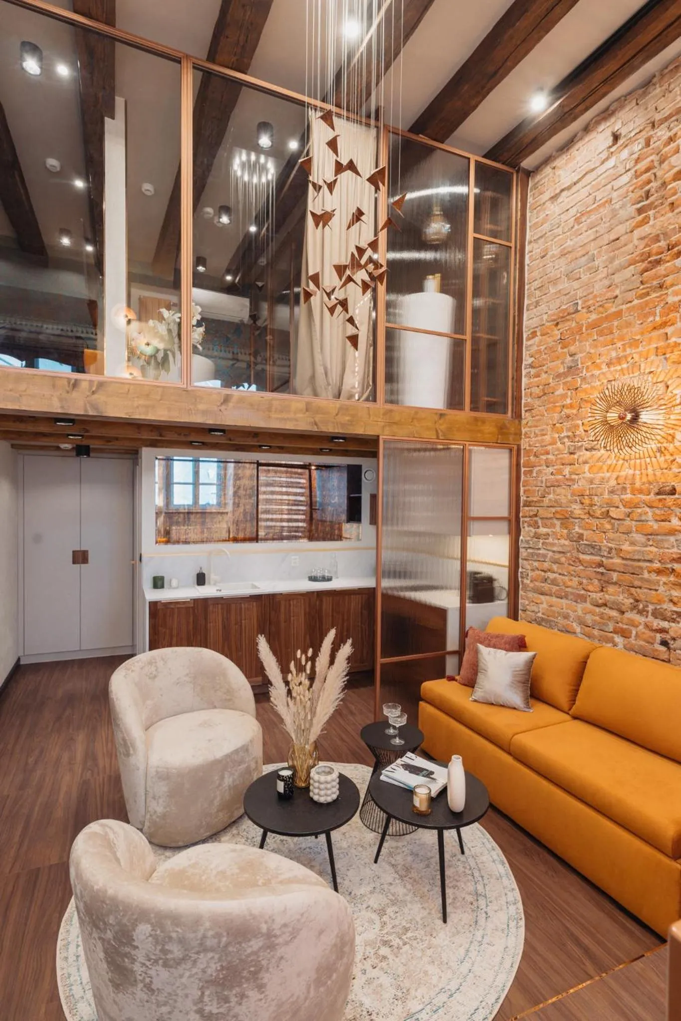 Kitchen or kitchenette in Cu Residence - LoftAffair Spa Collection