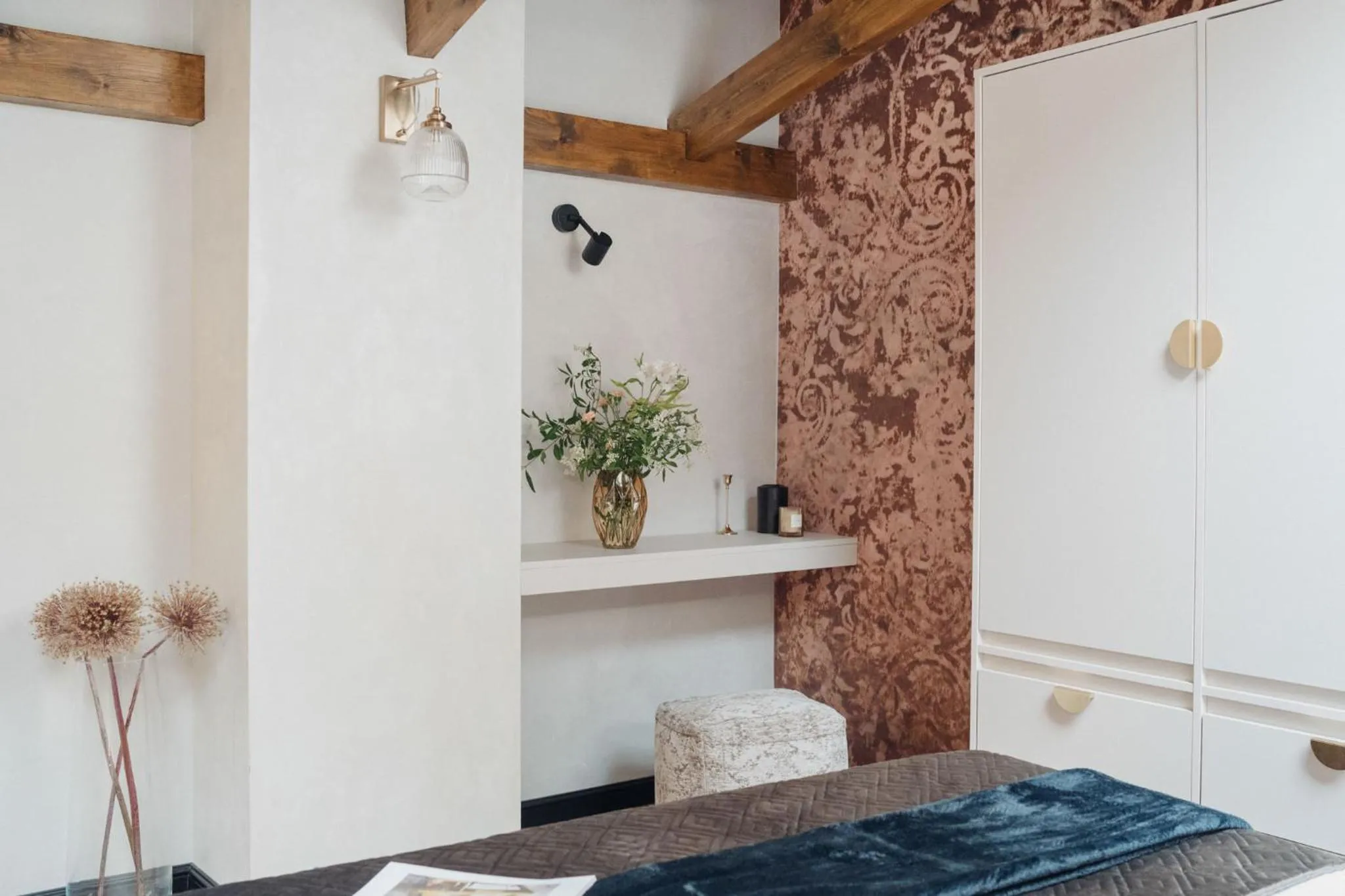 Bed in Cu Residence - LoftAffair Spa Collection