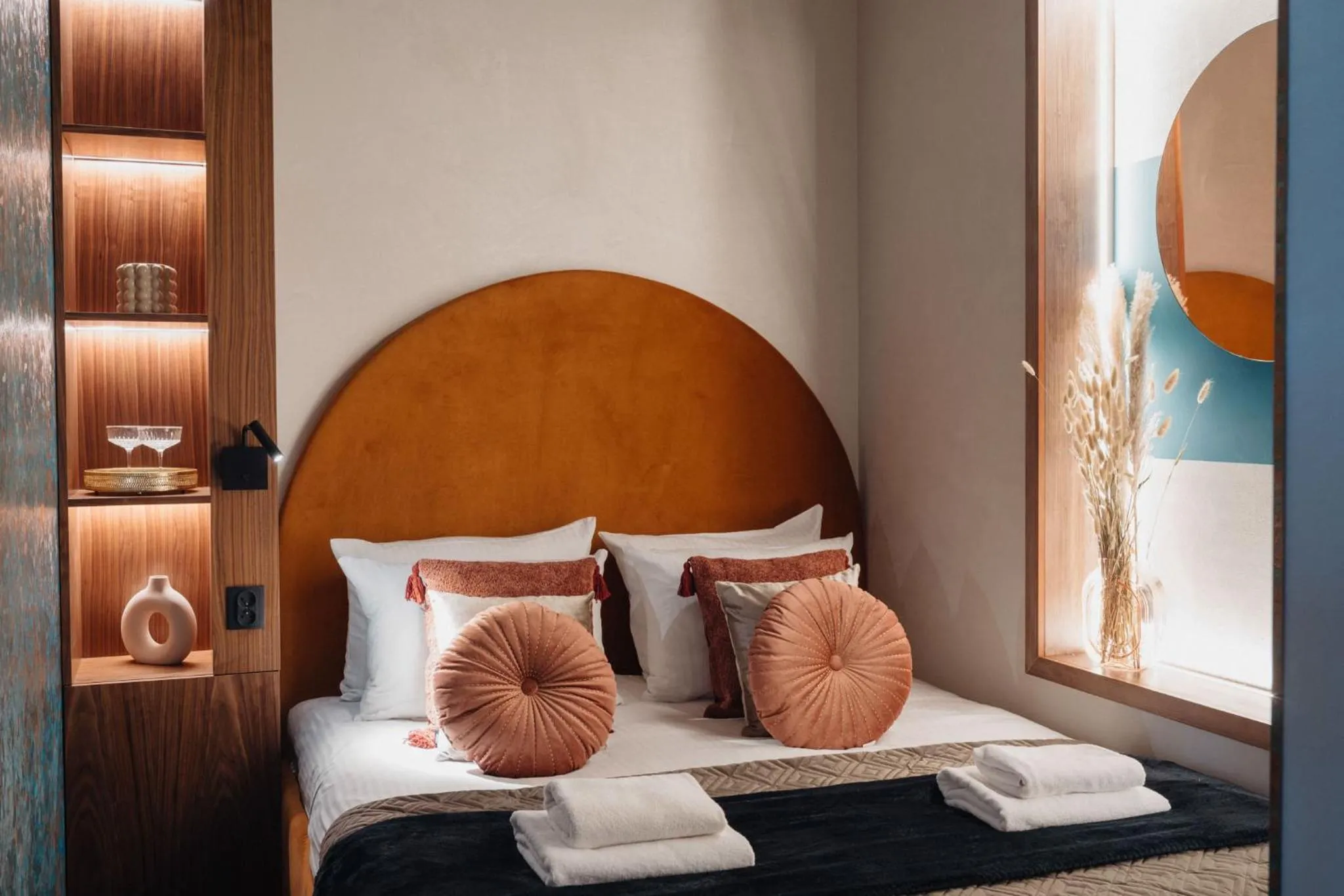 Bed in Cu Residence - LoftAffair Spa Collection